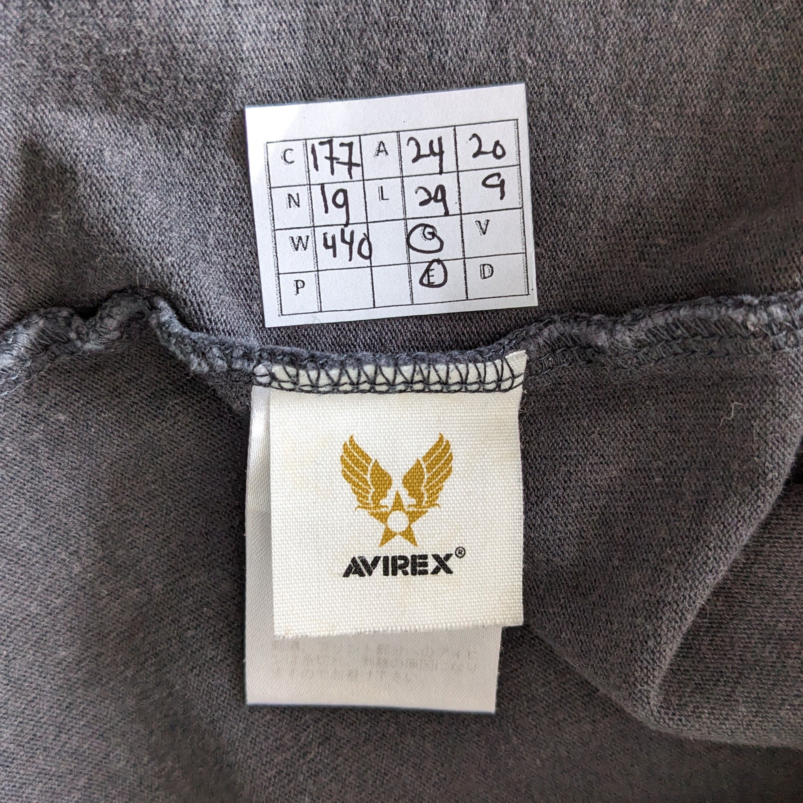 Vintage Vintage AVIREX USA Military Style T-shirt Size US XL / EU 56 / 4 - 8 Thumbnail