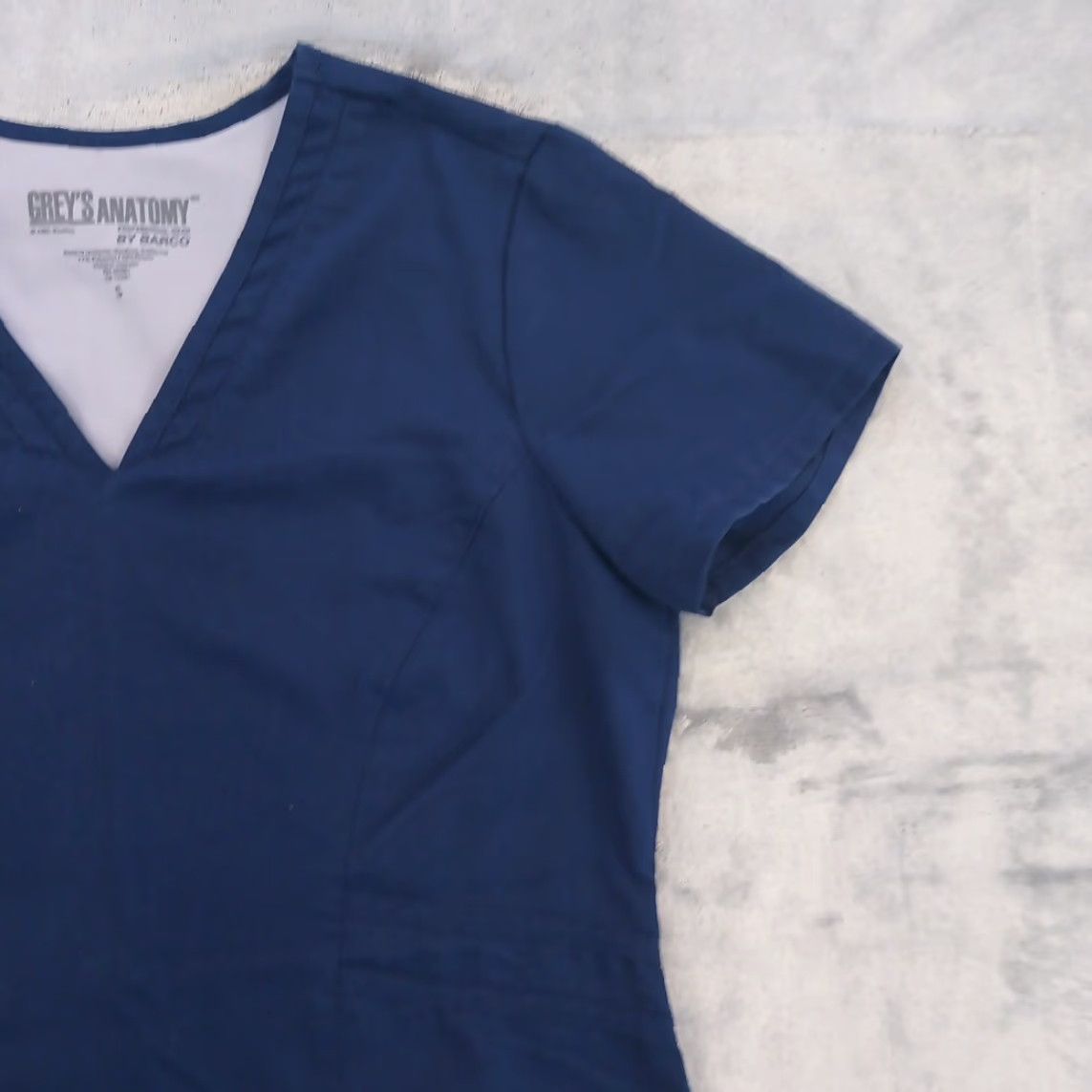 Vintage Grey's Anatomy Scrub Top Womens Small Blue V Neck Short Sleeve style #41452 Size S / US 4 / IT 40 - 3 Thumbnail