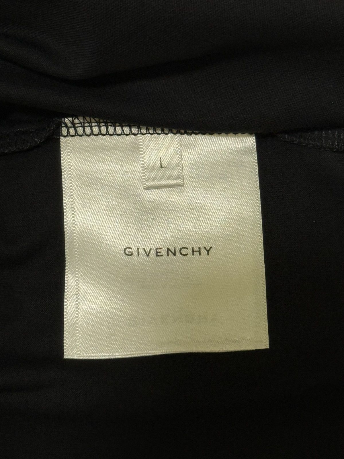 Givenchy Givenchy black t shirt Size US L / EU 52-54 / 3 - 5 Thumbnail