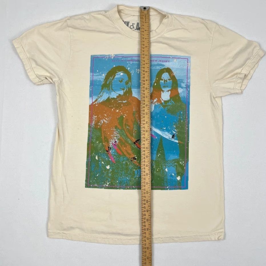 Vintage ALY & AJ Concert Graphic Tee Shirt Adult Mens Medium Brown Asbury Park NJ Size US M / EU 48-50 / 2 - 4 Thumbnail
