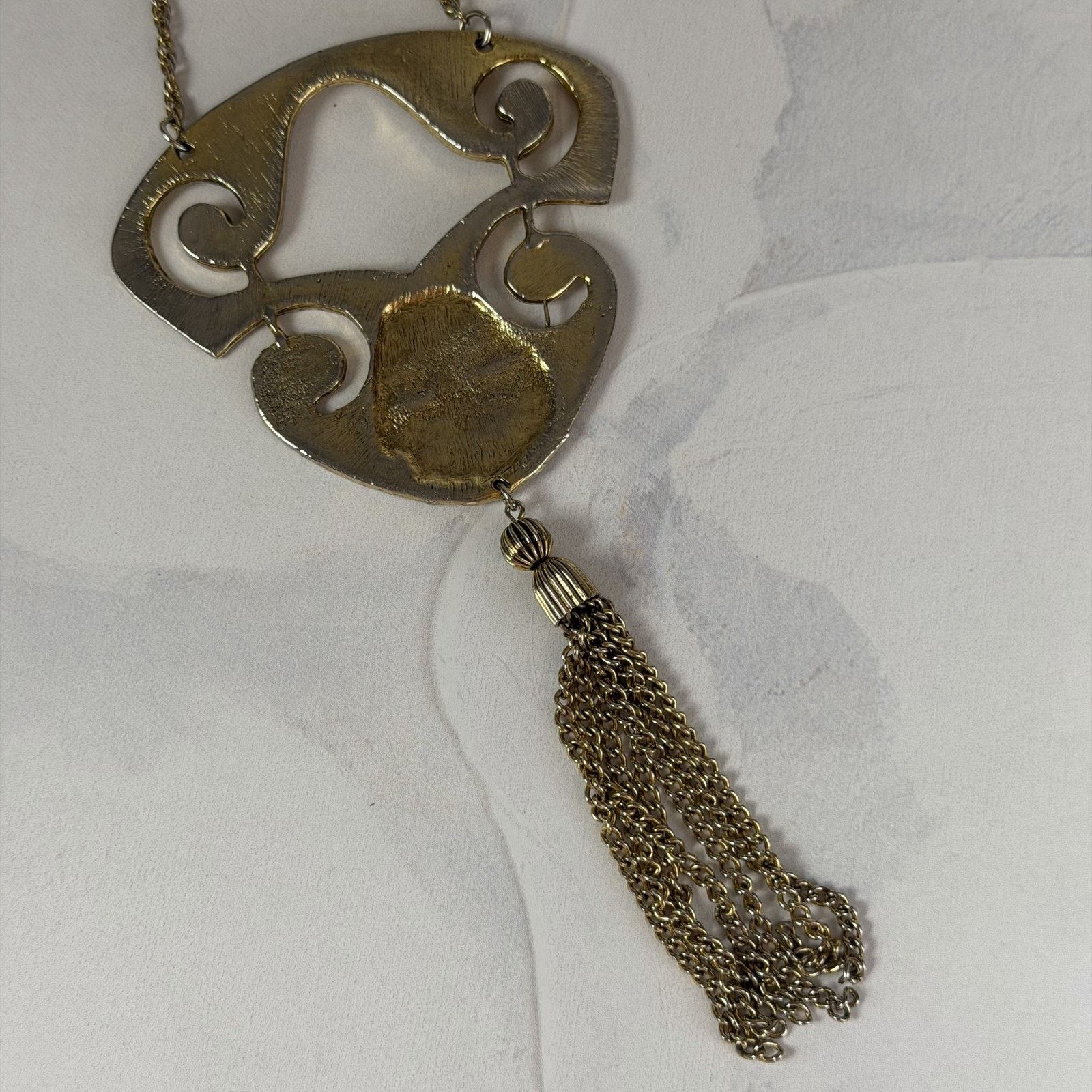 Other VTG 1970s Tribal Gold-Tone Mayan Mask Pendant Necklace 24" Size ONE SIZE - 6 Thumbnail