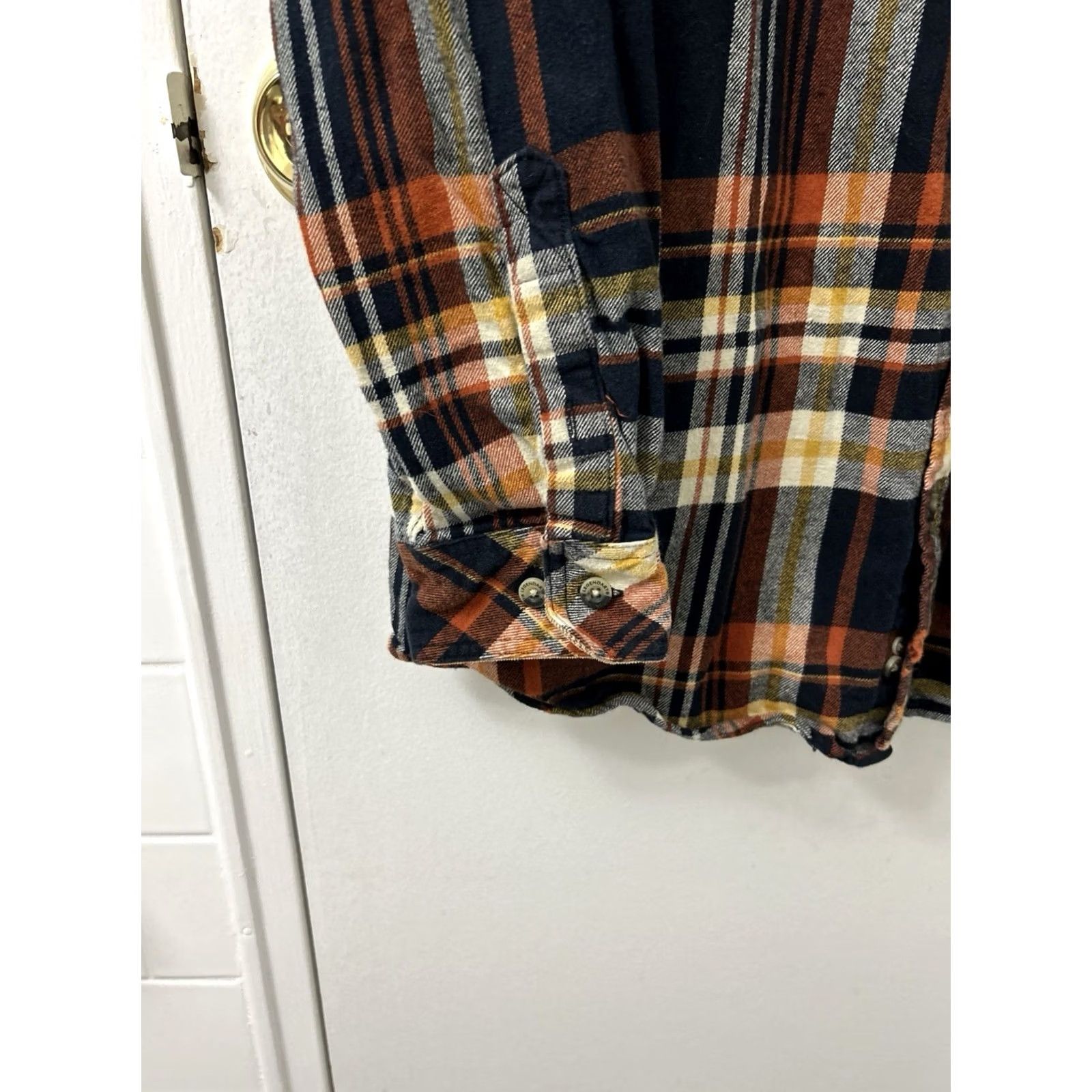 Vintage Legendary Whitetails Buck Camp Shirt Mens Large Orange Plaid Flannel Button-Down Shirt Size US L / EU 52-54 / 3 - 6 Thumbnail