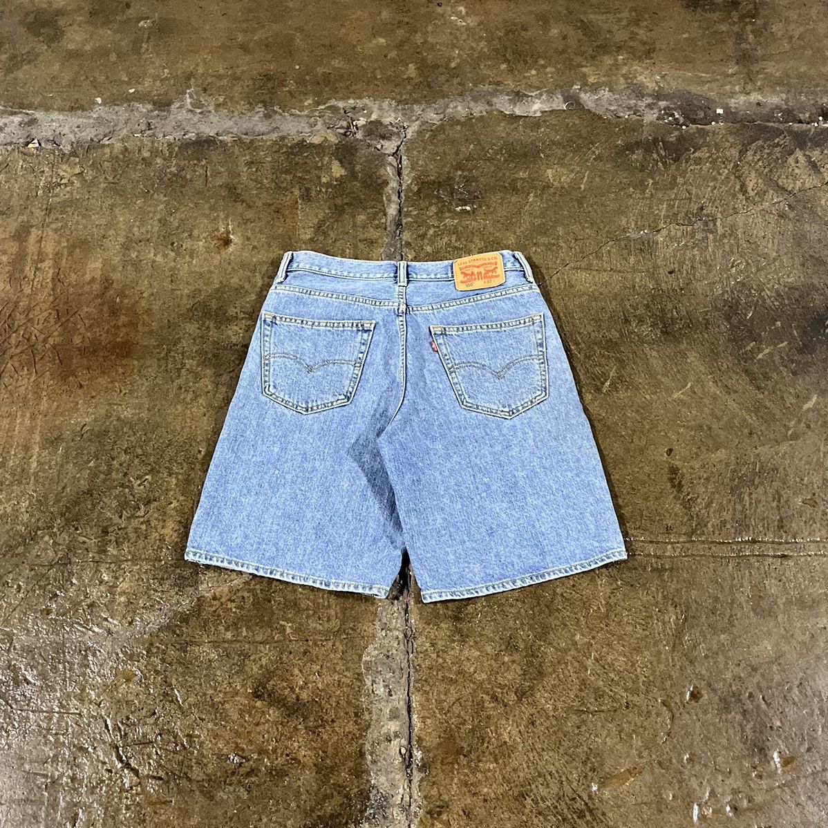 Levi's × Vintage Crazy Vintage Y2K Levi's 550 Jorts Essential Skater Shorts Size US 32 / EU 48 - 1 Thumbnail