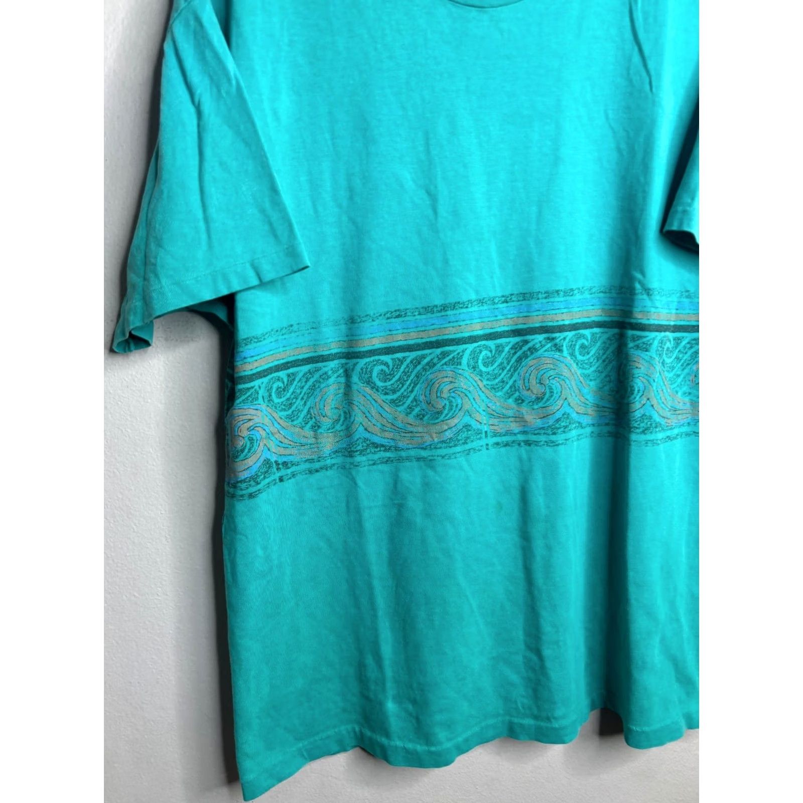 Vintage VINTAGE Pacific Coast Highway T-Shirt Crew Neck Short Sleeve Green 90s STITCH Graphic Print Size L Mens Size US L / EU 52-54 / 3 - 2 Thumbnail