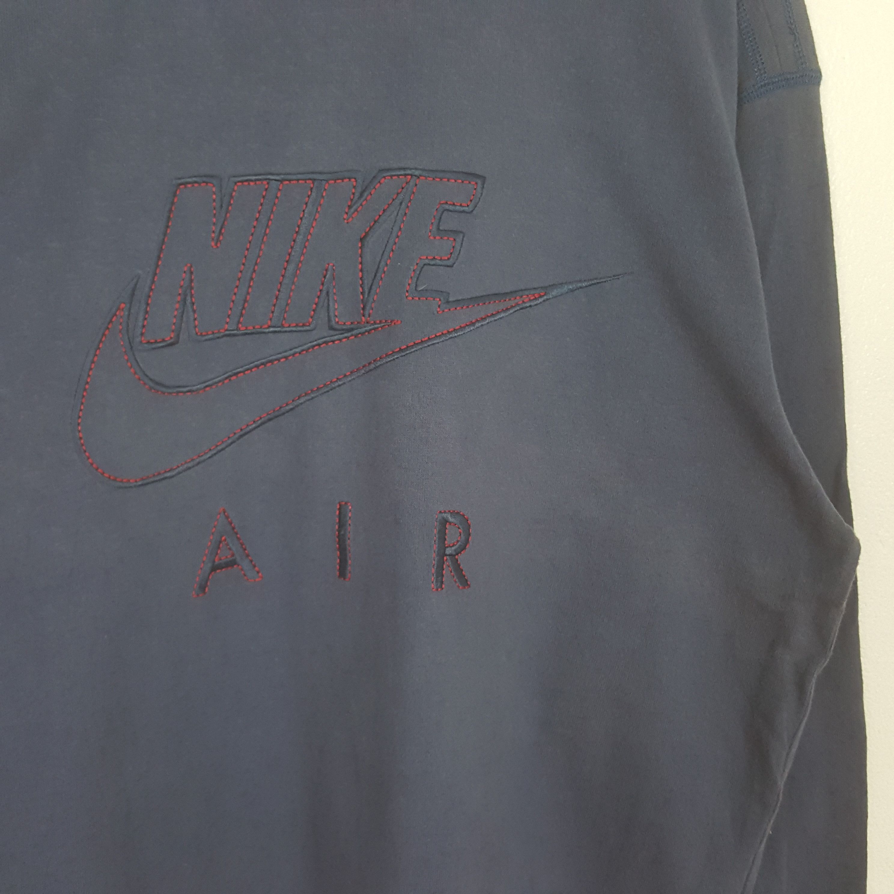Nike Vintage NIKE Air Embroidery Sweatshirt Size US S / EU 44-46 / 1 - 2 Thumbnail
