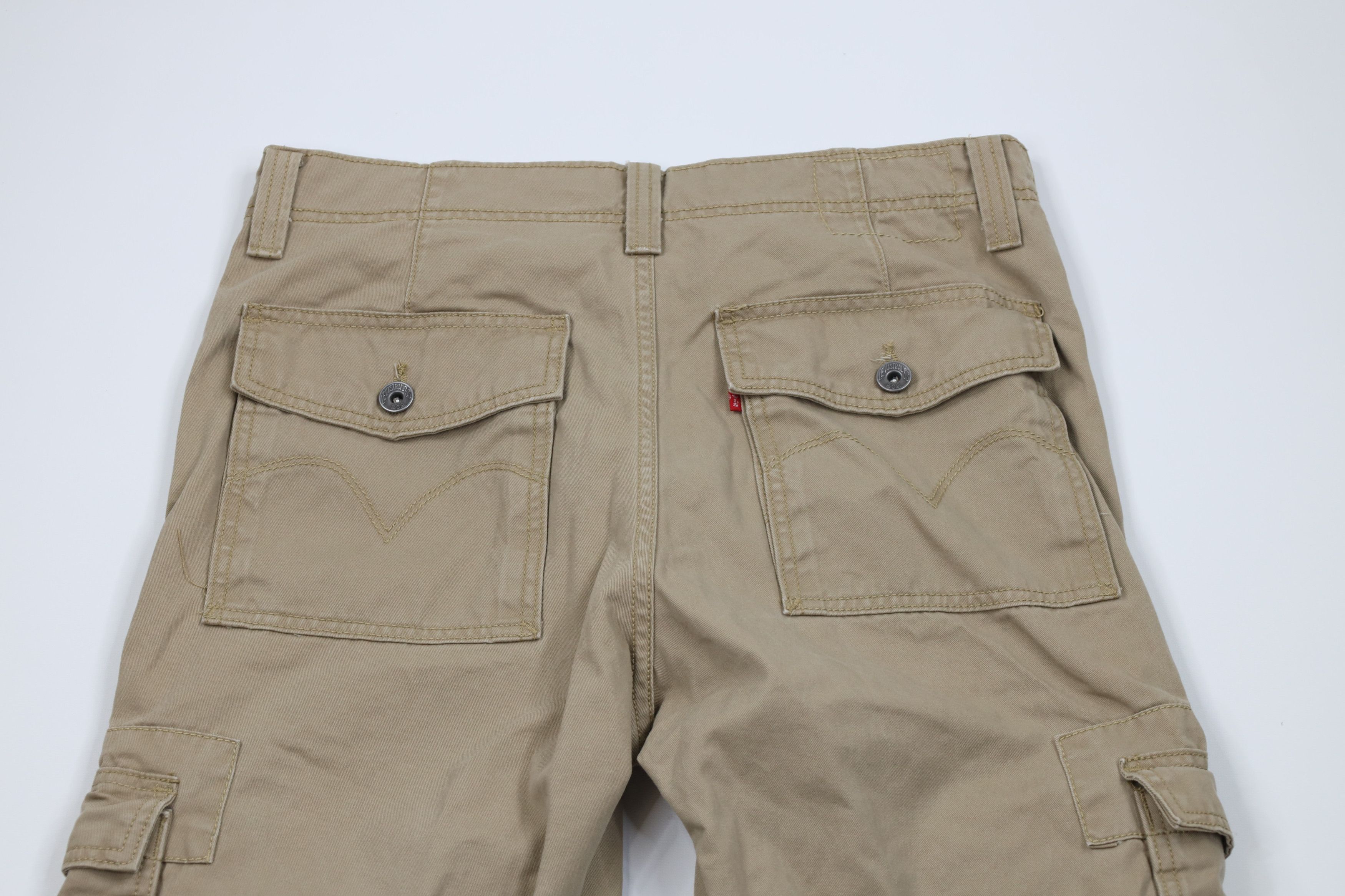 Levi's Vintage Y2K Levis Loose Straight Wide Leg Cargo Pants Beige Size US 33 - 12 Thumbnail