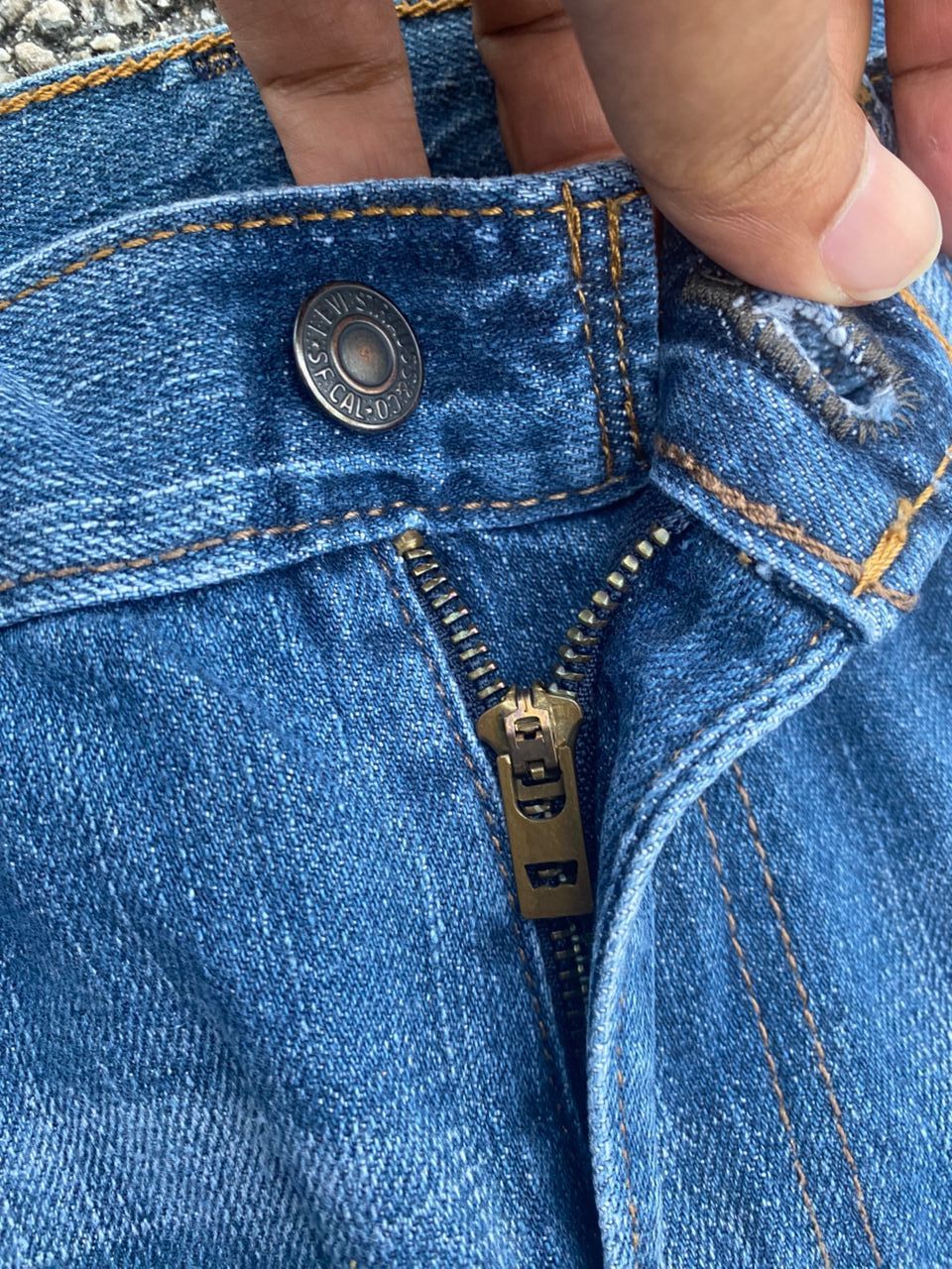 Levi's Vintage Levis 527 Bootcut Denim Jeans Size US 32 / EU 48 - 17 Thumbnail