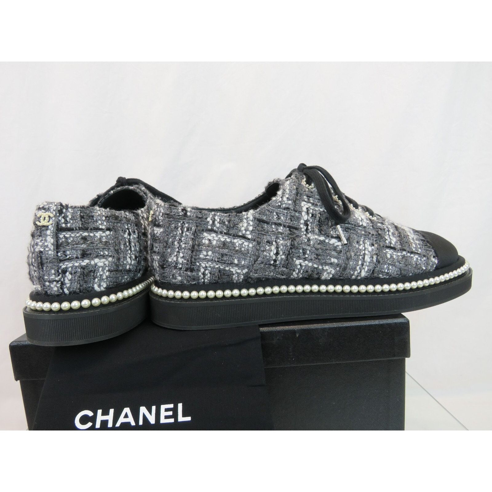 Chanel CHANEL G32357 GRAY TWEED CC LOGO PEARLS FLATS OXFORDS 41.5 Size US 11.5 / IT 41.5 - 4 Thumbnail