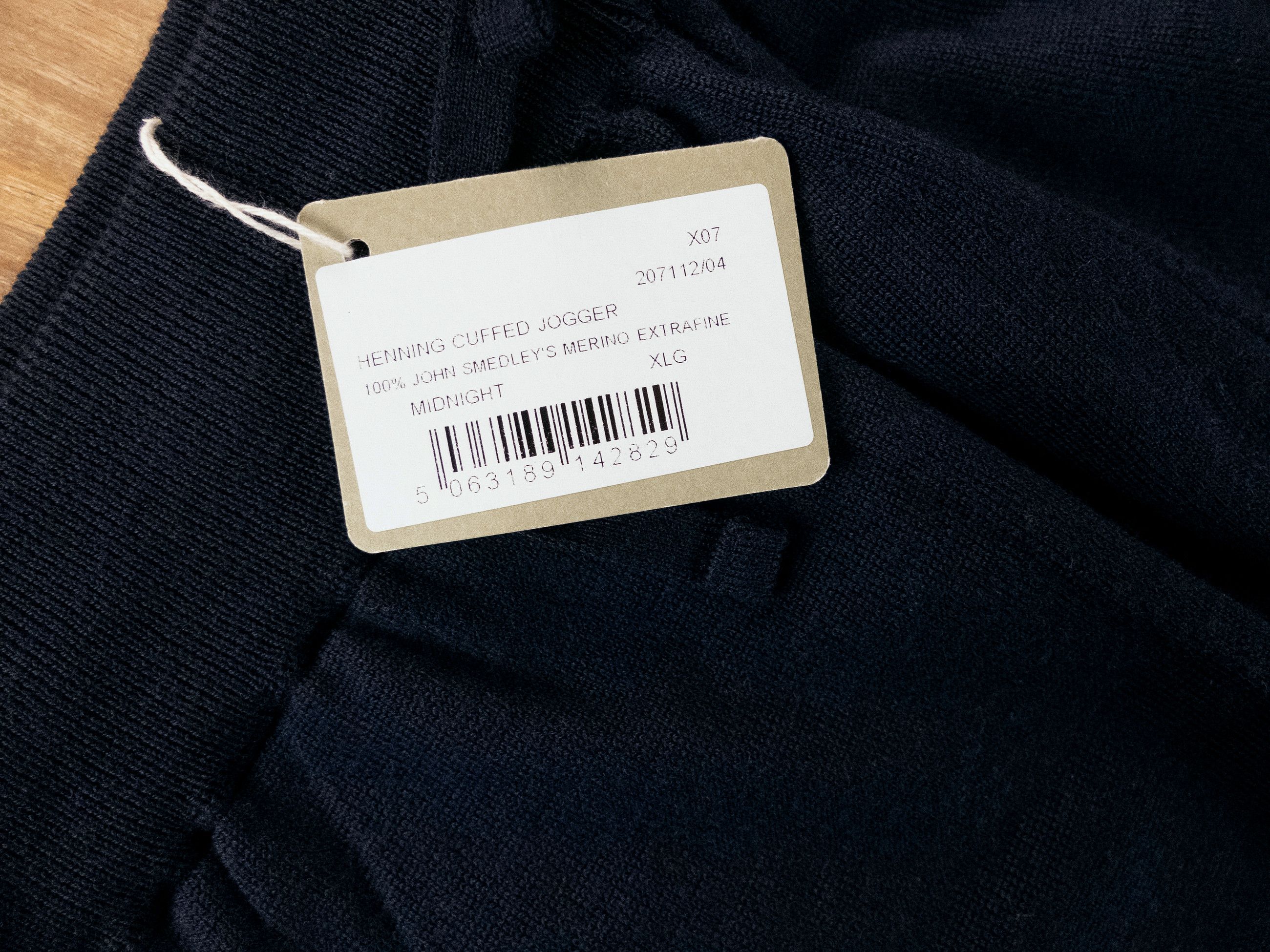John Smedley JOHN SMEDLEY Henning navy blue knit wool sweatpants XL Size US 36 / EU 52 - 6 Thumbnail