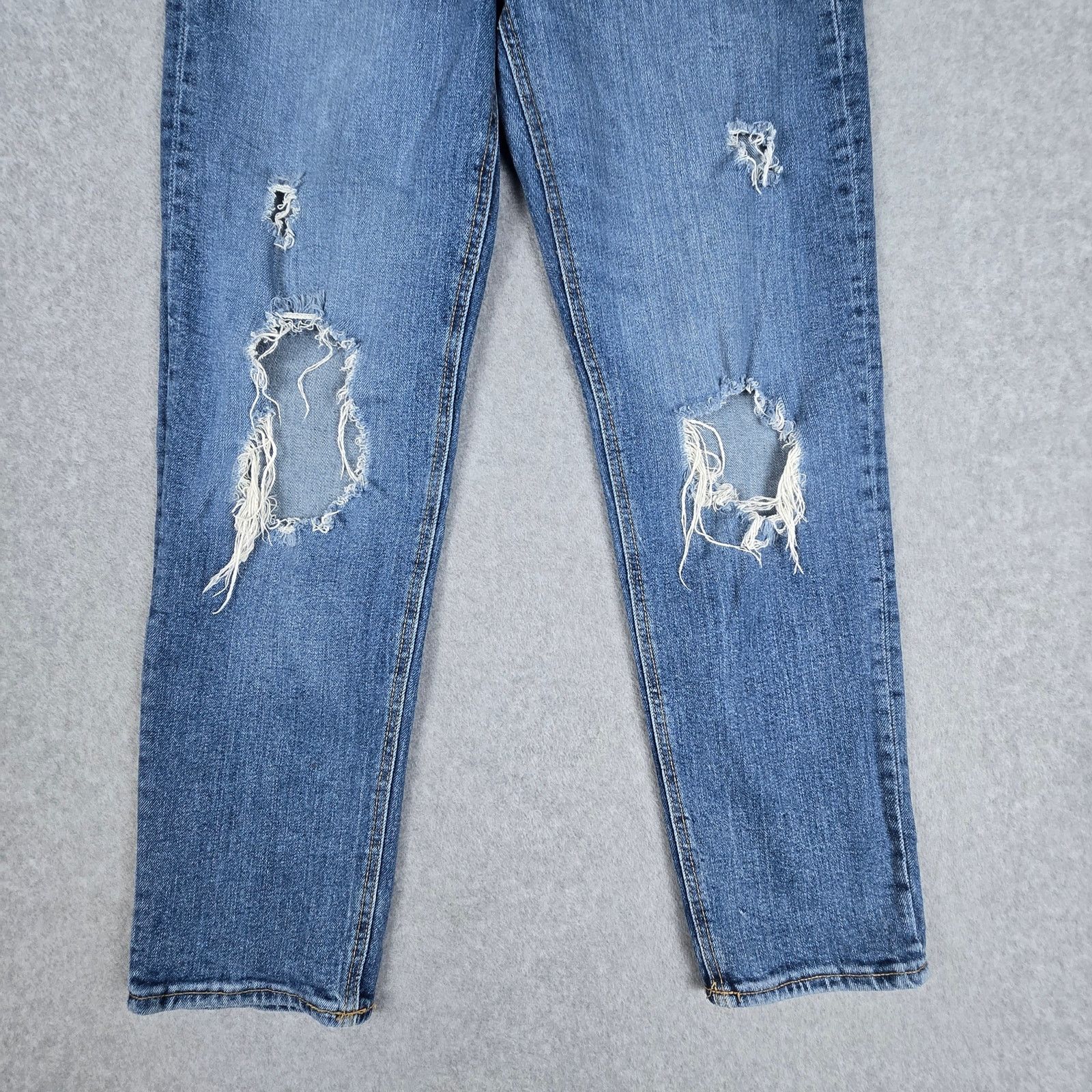 Old Navy Old Navy 4 Sky Hi Straight Button Fly Ripped Jeans 27x27 Size 27" / US 4 / IT 40 - 7 Thumbnail