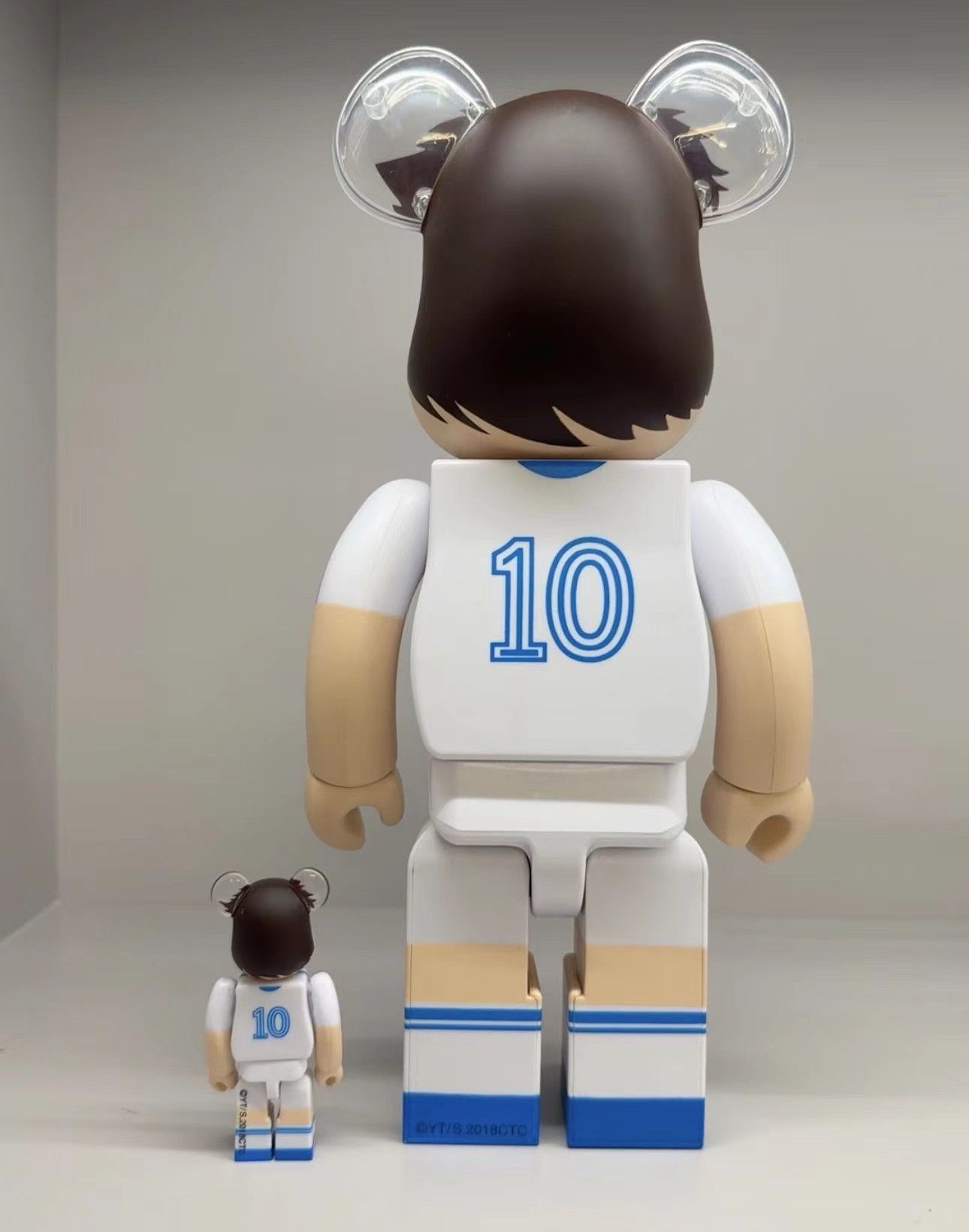 Japanese Brand Bearbrick Medicom Caption Tsubasa Ohzora 100% & 400% Set Size ONE SIZE - 2 Thumbnail