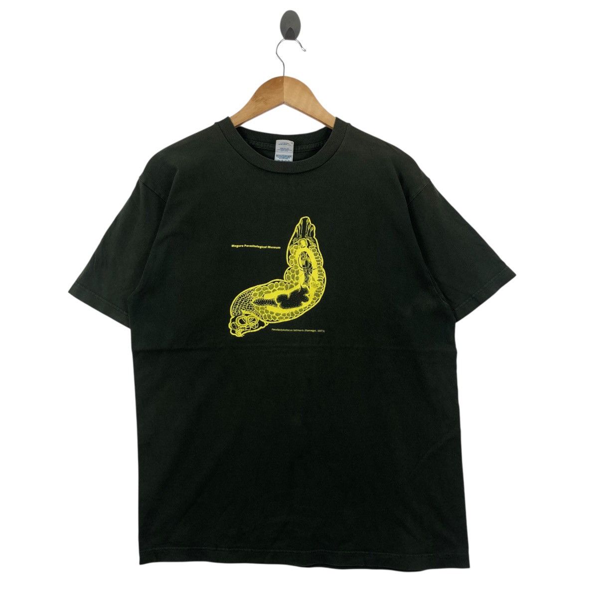 Vintage Vintage Meguro Parasitological Museum Art Tee Shirt Size XL Size US XL / EU 56 / 4 - 1 Thumbnail
