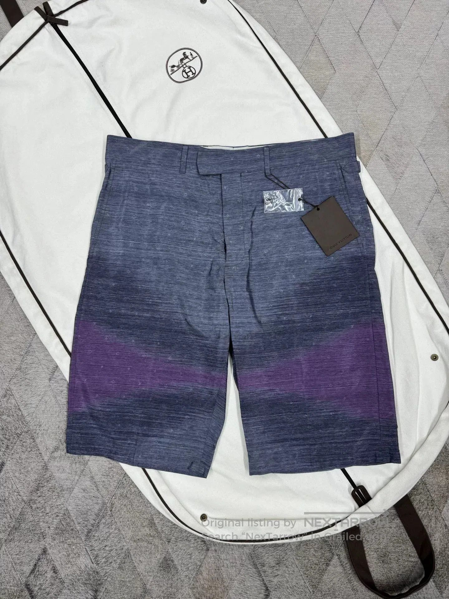 Louis Vuitton LV Monogram Embroidered Shorts. Size US 28 / EU 44 - 1 Thumbnail