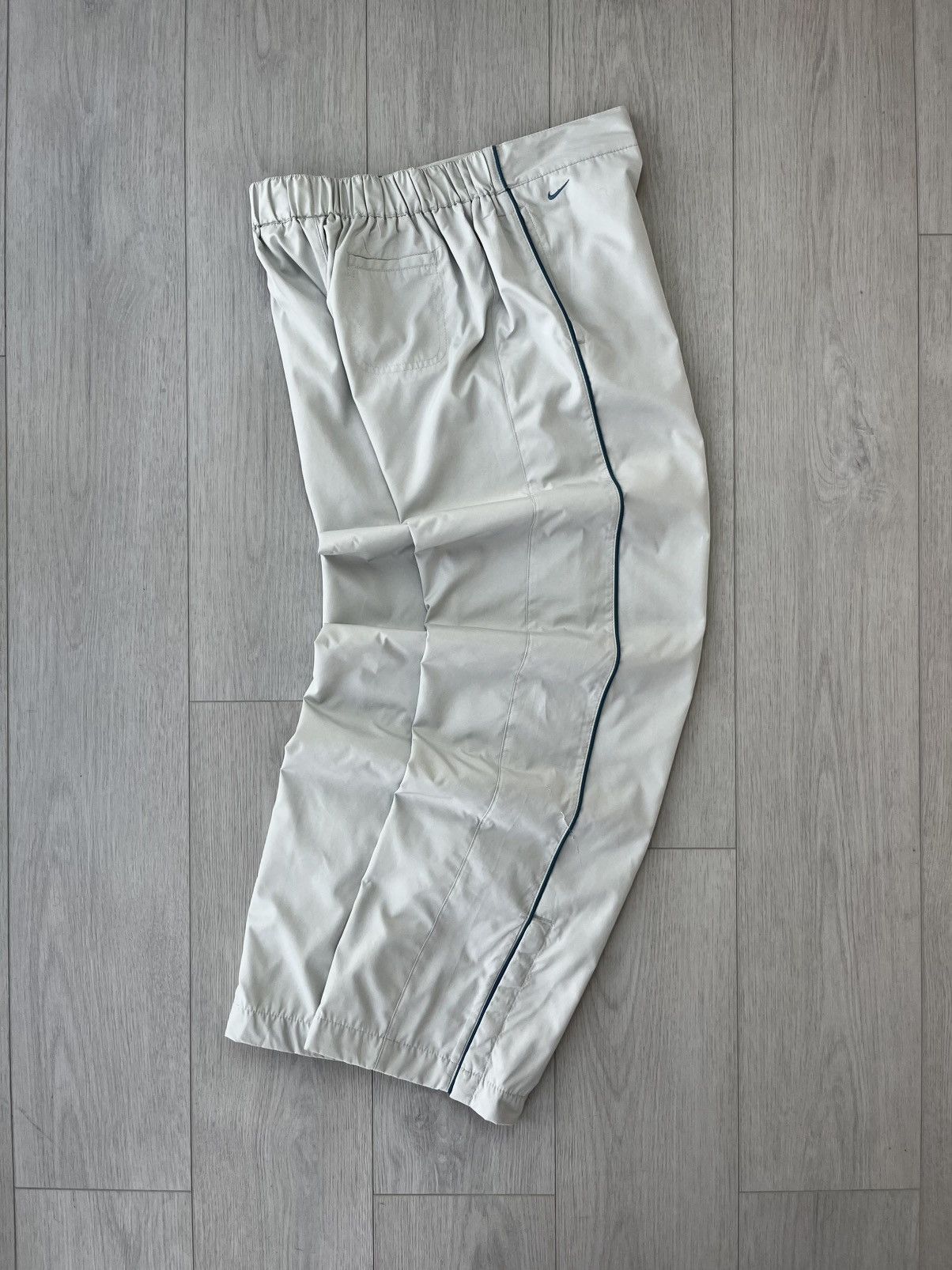 Nike Vintage Nike Track Pants Blue Stripes Y2K Gorpcore ACG 90s Size 30" / US 8 / IT 44 - 10 Thumbnail