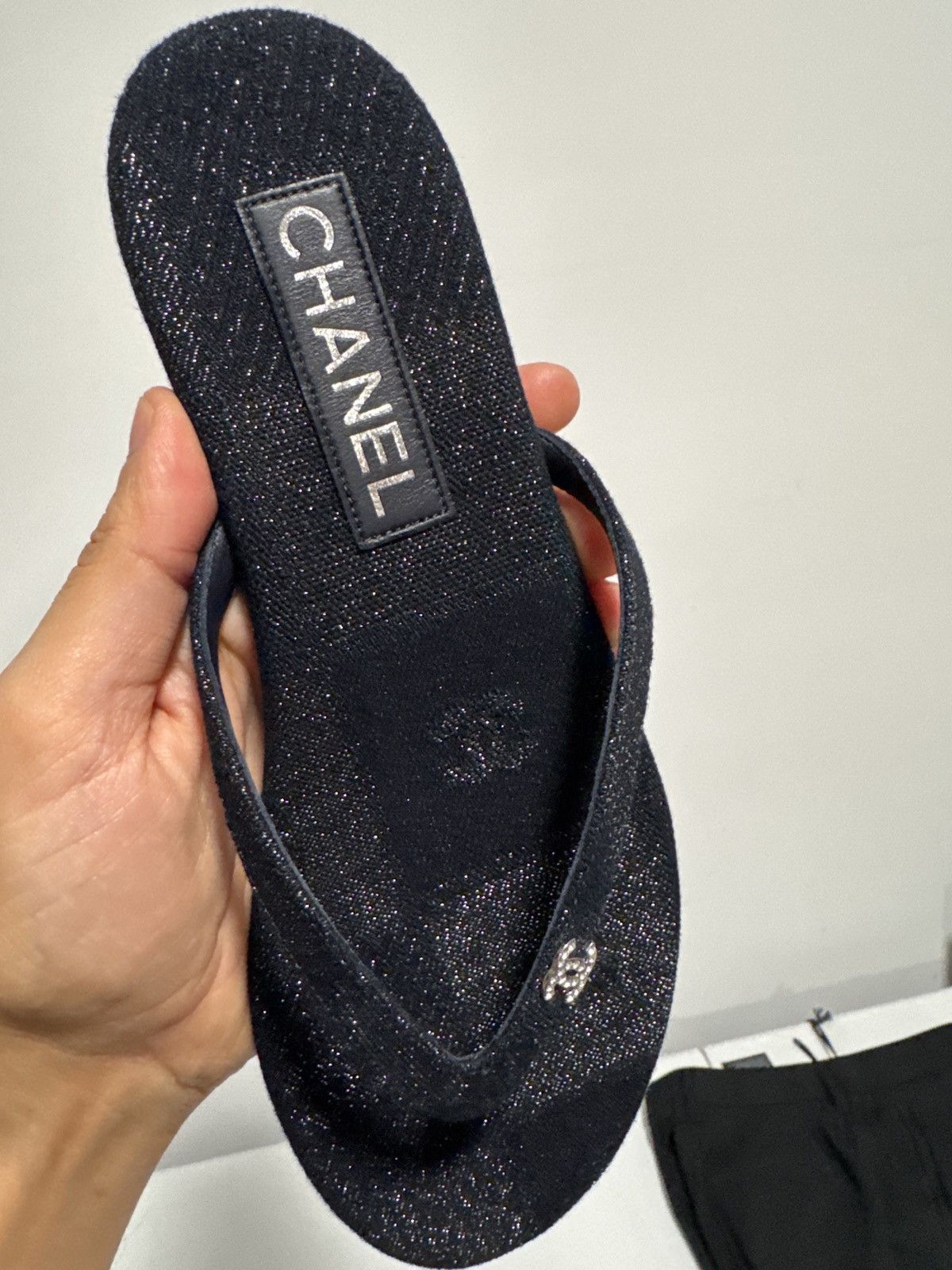 Chanel Chanel blue denim glitter thongs flip flops Size US 8 / IT 38 - 3 Thumbnail