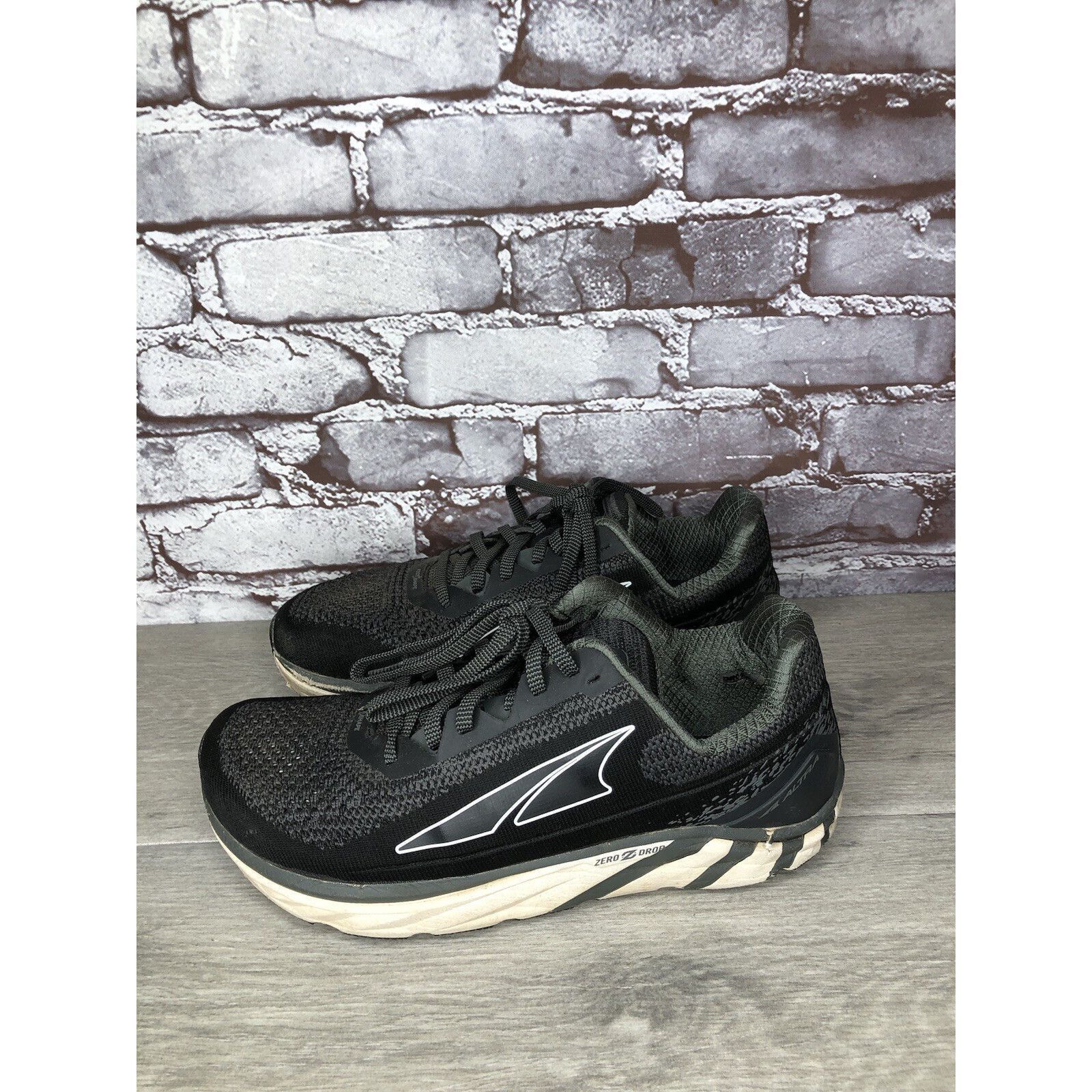 Altra Altra Torin 4 Black Fabric Athletic Gym Running Sneakers Men Size US 8.5 / EU 41-42 - 12 Thumbnail