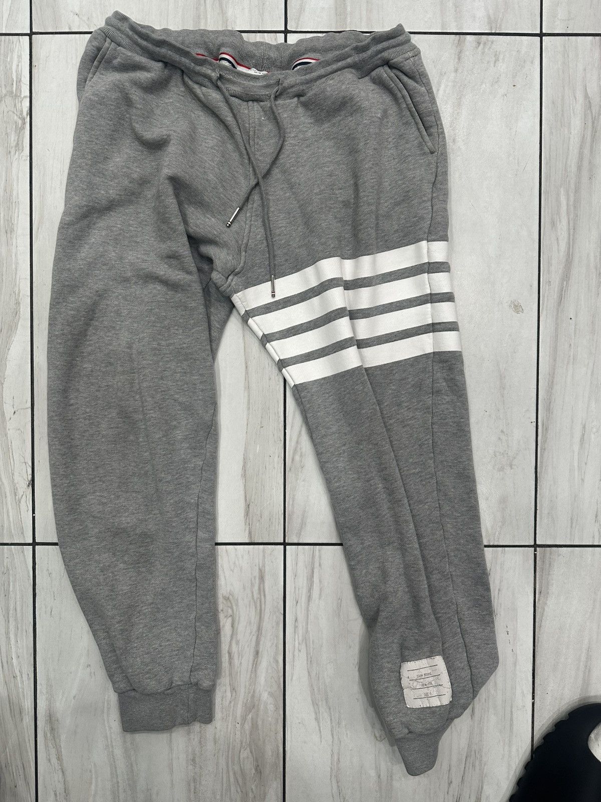 Thom Browne Thom Browne Classic 4-Bar Sweatpants Size US 30 / EU 46 - 1 Thumbnail