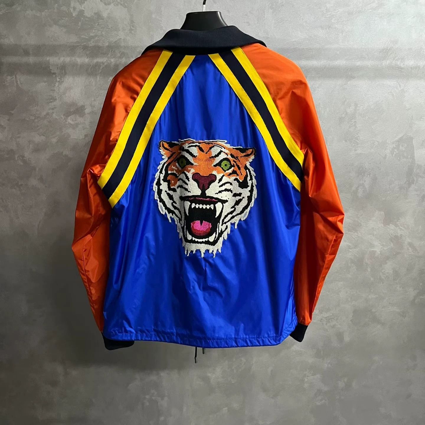 Gucci Gucci Blue Orange Striped Nylon Jacket Size US M / EU 48-50 / 2 - 5 Thumbnail