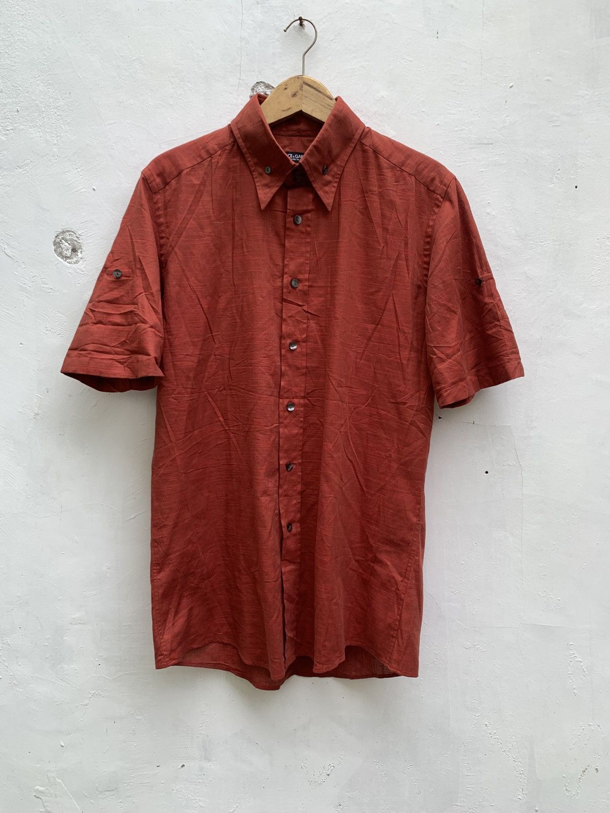 Dolce and gabbana roll up sleeve button up shirt