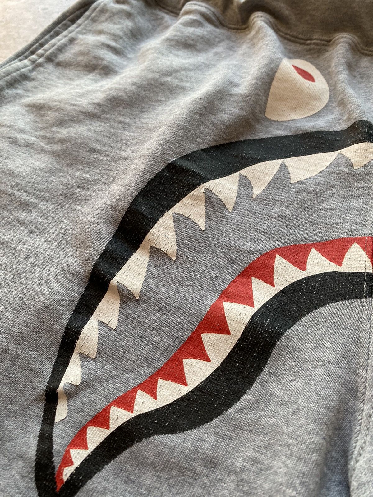 Bape Bape Shark Sweat Shorts Grey Large Size US 36 / EU 52 - 5 Thumbnail