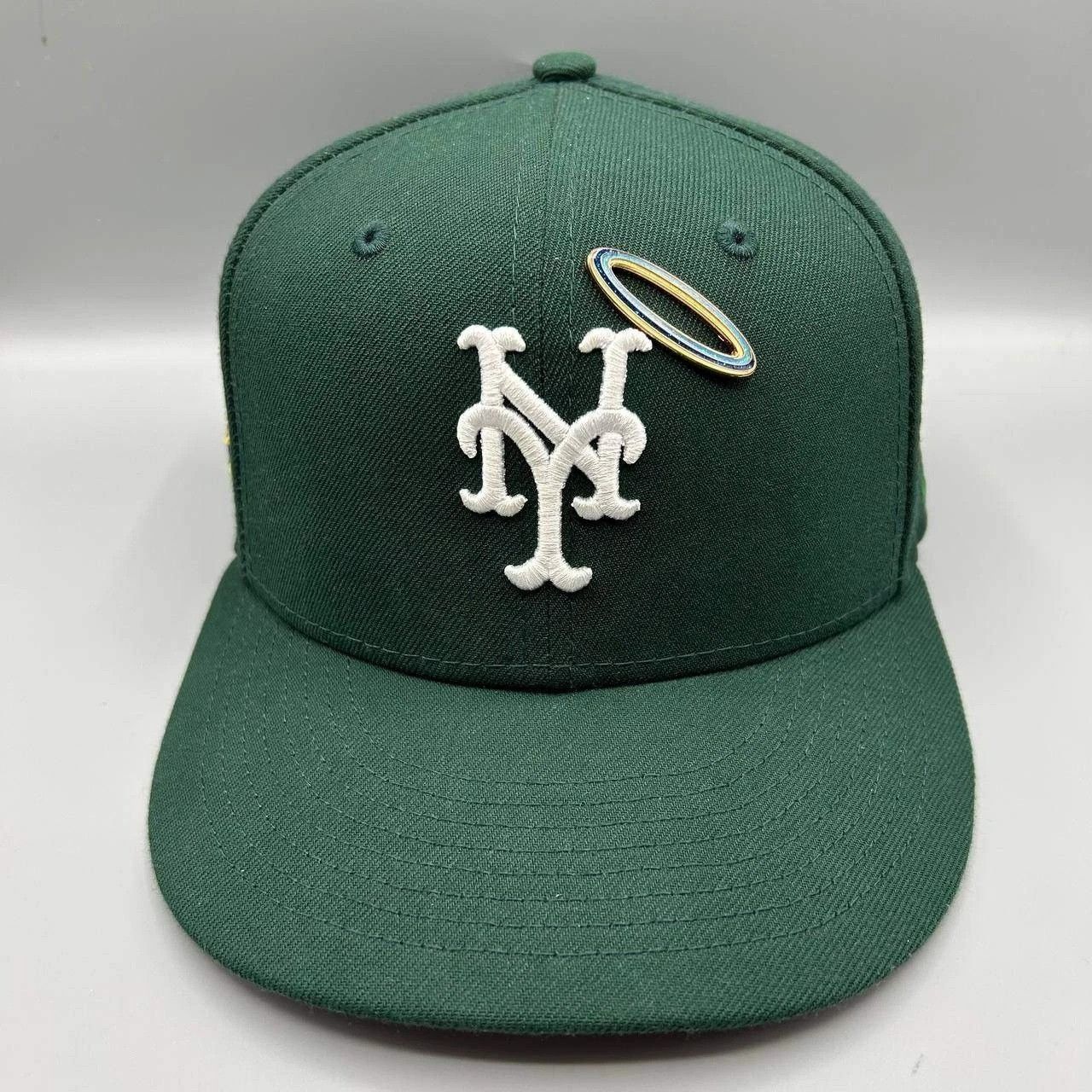 New Era New York Mets Hat Men 7 1/2 Green Pink Embroidered Fitted Size ONE SIZE - 1 Thumbnail