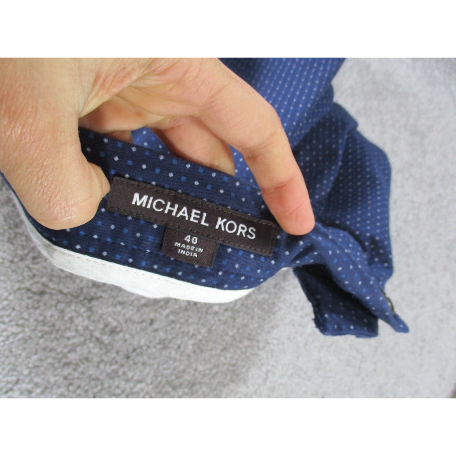 Michael Kors VINTAGE Michael Kors Shorts Mens 40 Chino Navy Blue Polka Dot Cotton Spandex Casual Beach 40 Mens Size US 40 / EU 56 - 7 Thumbnail