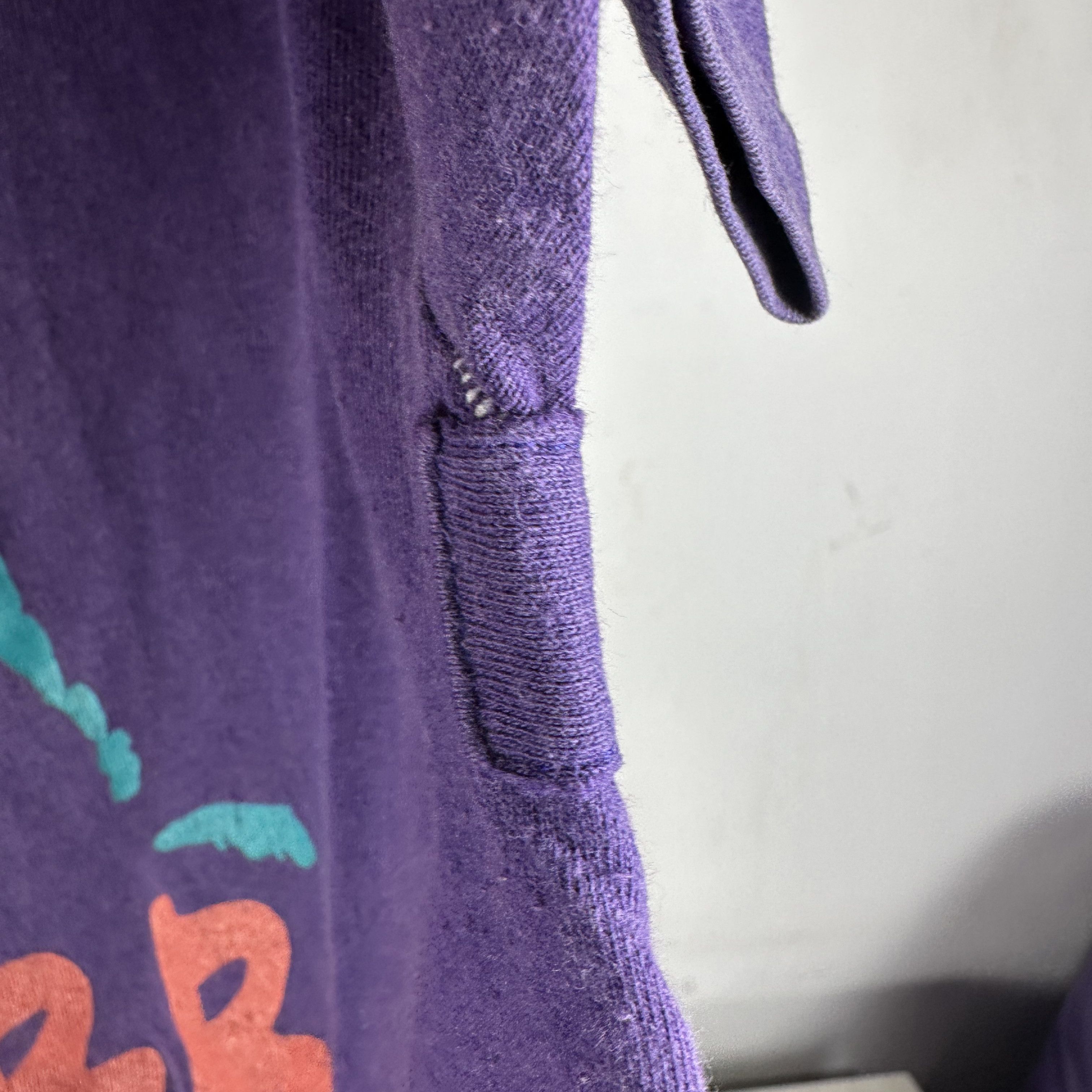 Vintage Vintage 90s Nike ACG Air MoWabb Get Outta Town T-Shirt Size US S / EU 44-46 / 1 - 8 Thumbnail