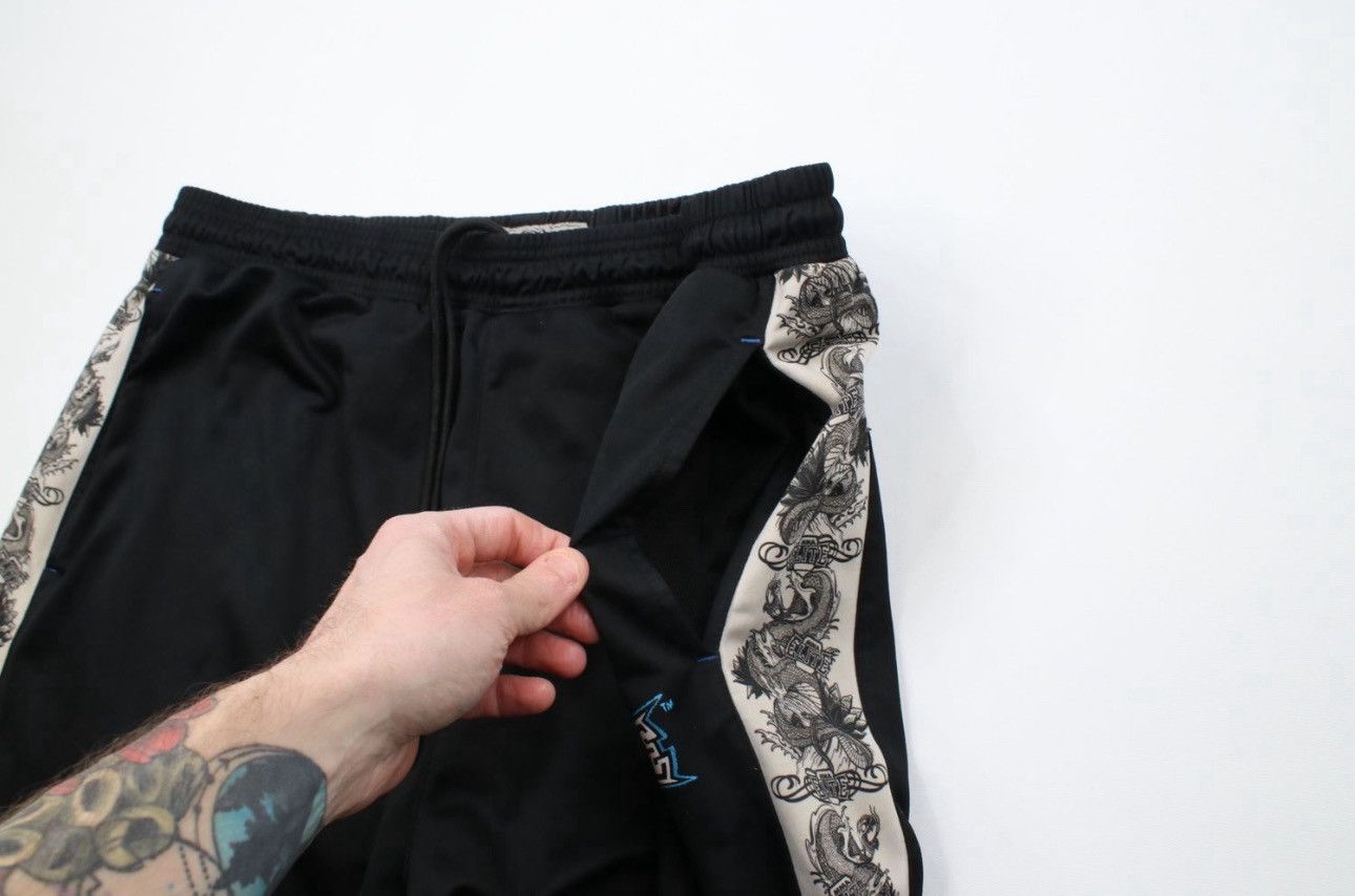 Vintage Vintage MMA Elite Spell Out Dragon Wide Leg Sweatpants Black Size US 38 / EU 54 - 8 Thumbnail