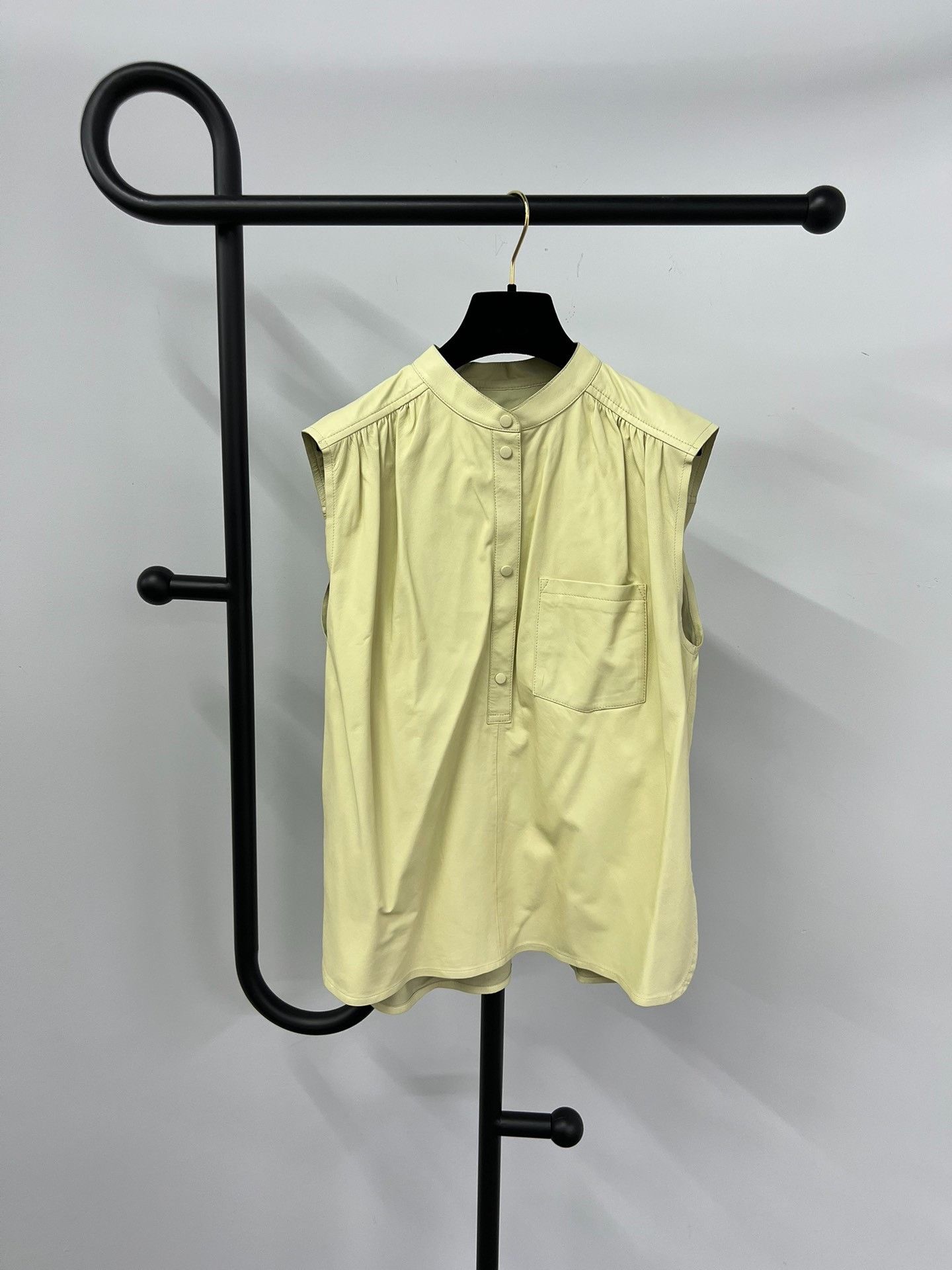 Yves Salomon Yves Salomon Leather Sleeveless Top Size M / US 6-8 / IT 42-44 - 1 Thumbnail