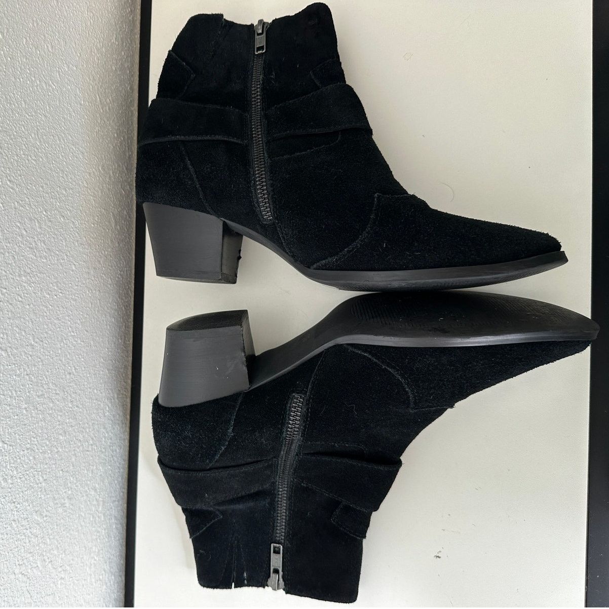 Other Caverley Black Suede Western Heeled Zip Ankle Booties 39 / 8 Size US 8 / IT 38 - 8 Thumbnail