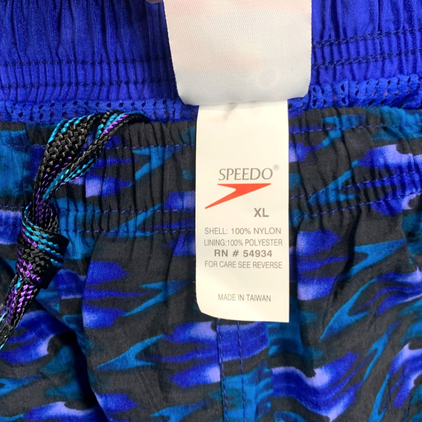 Speedo VINTAGE Speedo Trunks Mens XL Blue Abstract Print 90s Retro Swim Bottoms Shorts Shippable NWT Size US 36 / EU 52 - 6 Thumbnail