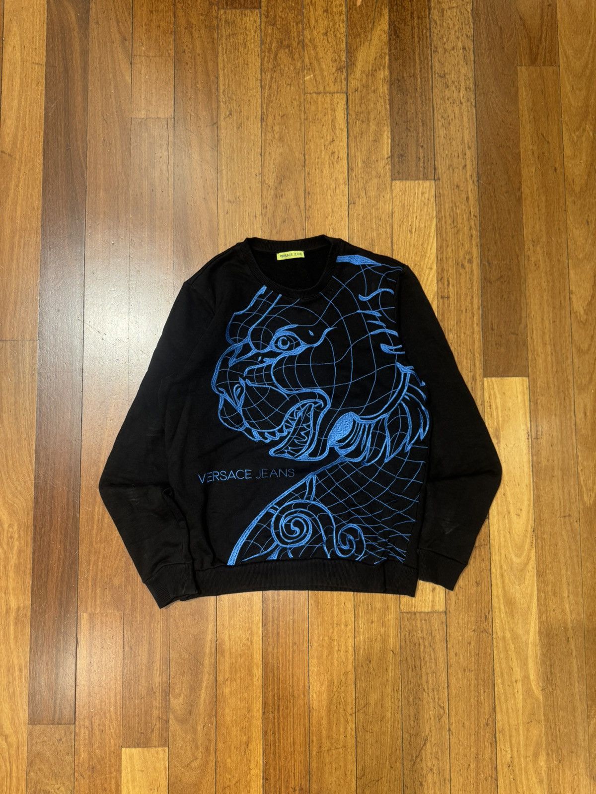 Versace Versace Jeans Dragon Crewneck Size US L / EU 52-54 / 3 - 1 Thumbnail