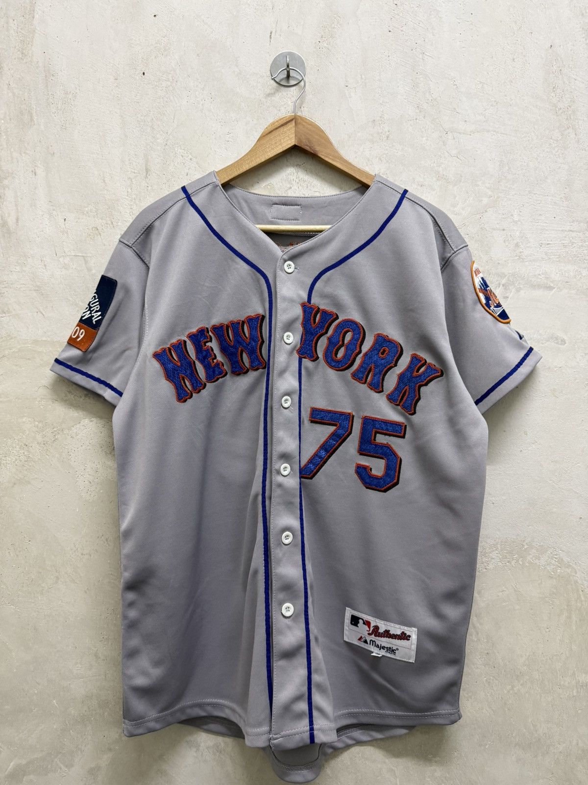 MLB 2000s Majestic New York Mets Rodriguez Jersey Size US L / EU 52-54 / 3 - 1 Thumbnail
