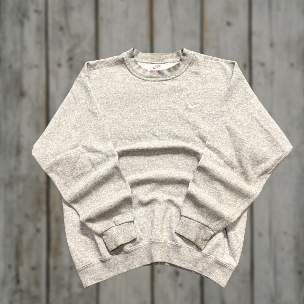 Nike VINTAGE Nike Sweatshirt Mens Medium 90s Made In USA Blank Cotton Blend Gray Size US M / EU 48-50 / 2 - 1 Thumbnail