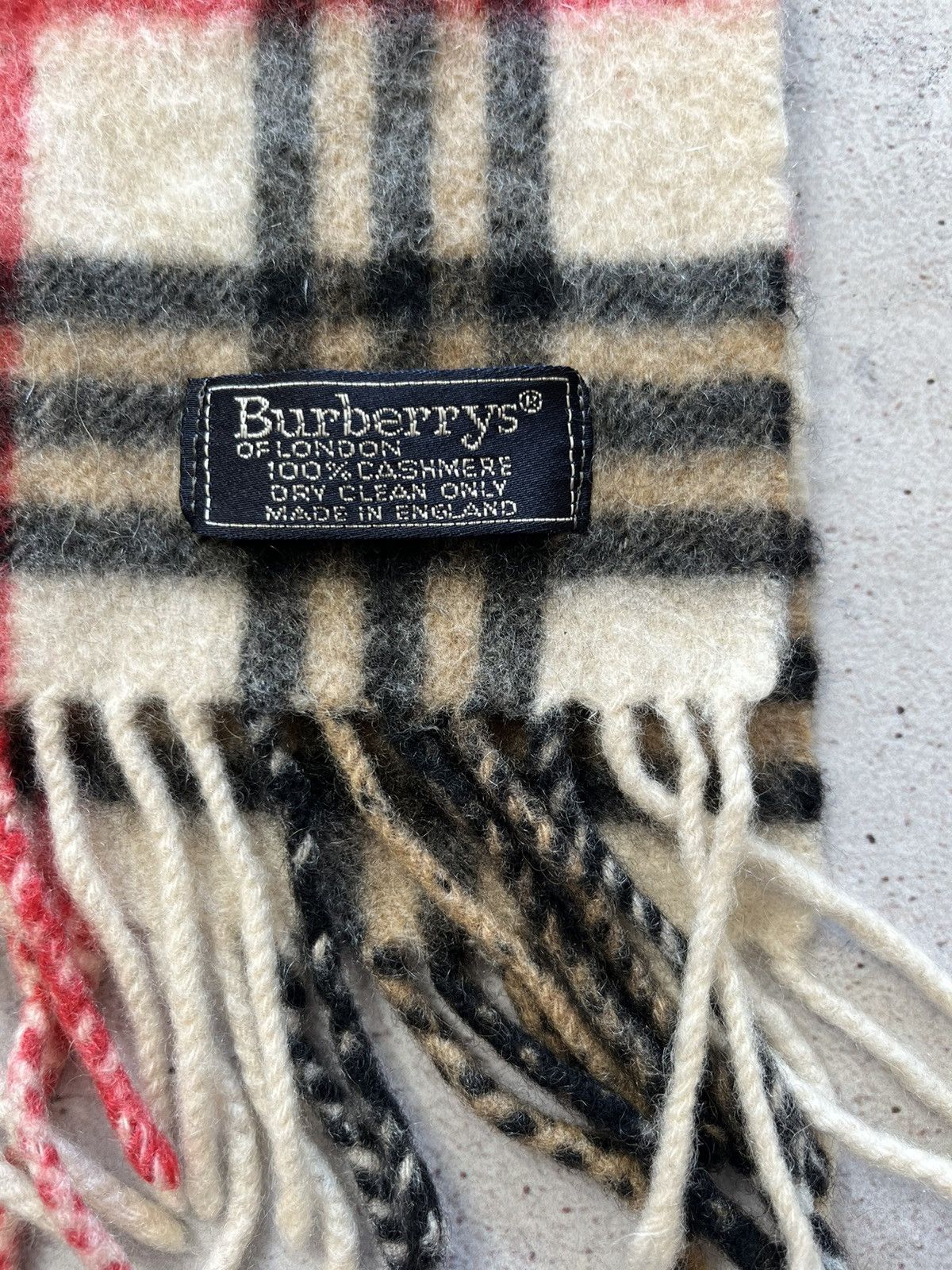 Burberry Burberrys Of London Vintage Scarf 100% Cashmere England Size ONE SIZE - 3 Thumbnail