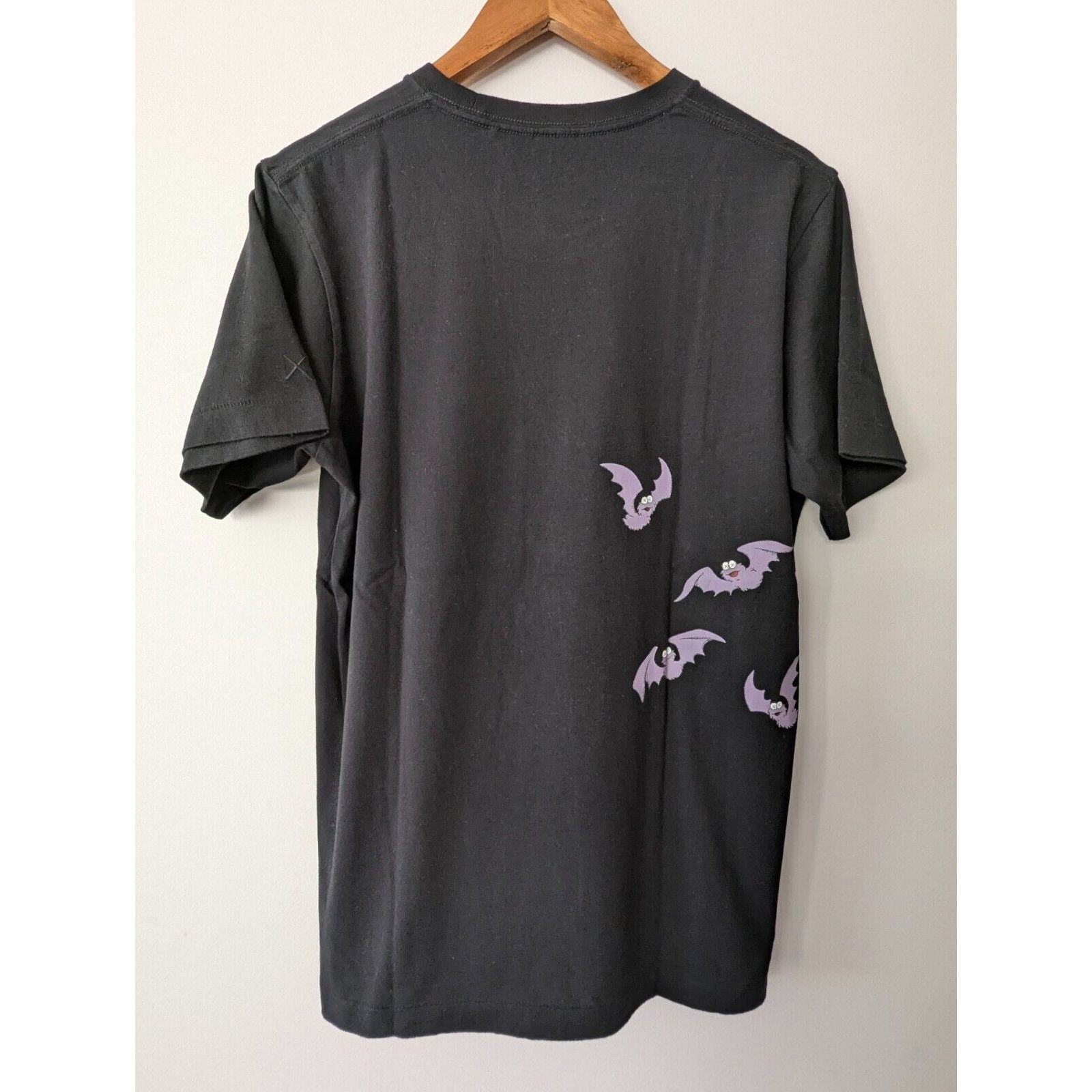 Kaws VINTAGE KAWS SESAME STREET COUNT VON COUNT T-SHIRT DEADSTOCK Size US M / EU 48-50 / 2 - 5 Thumbnail