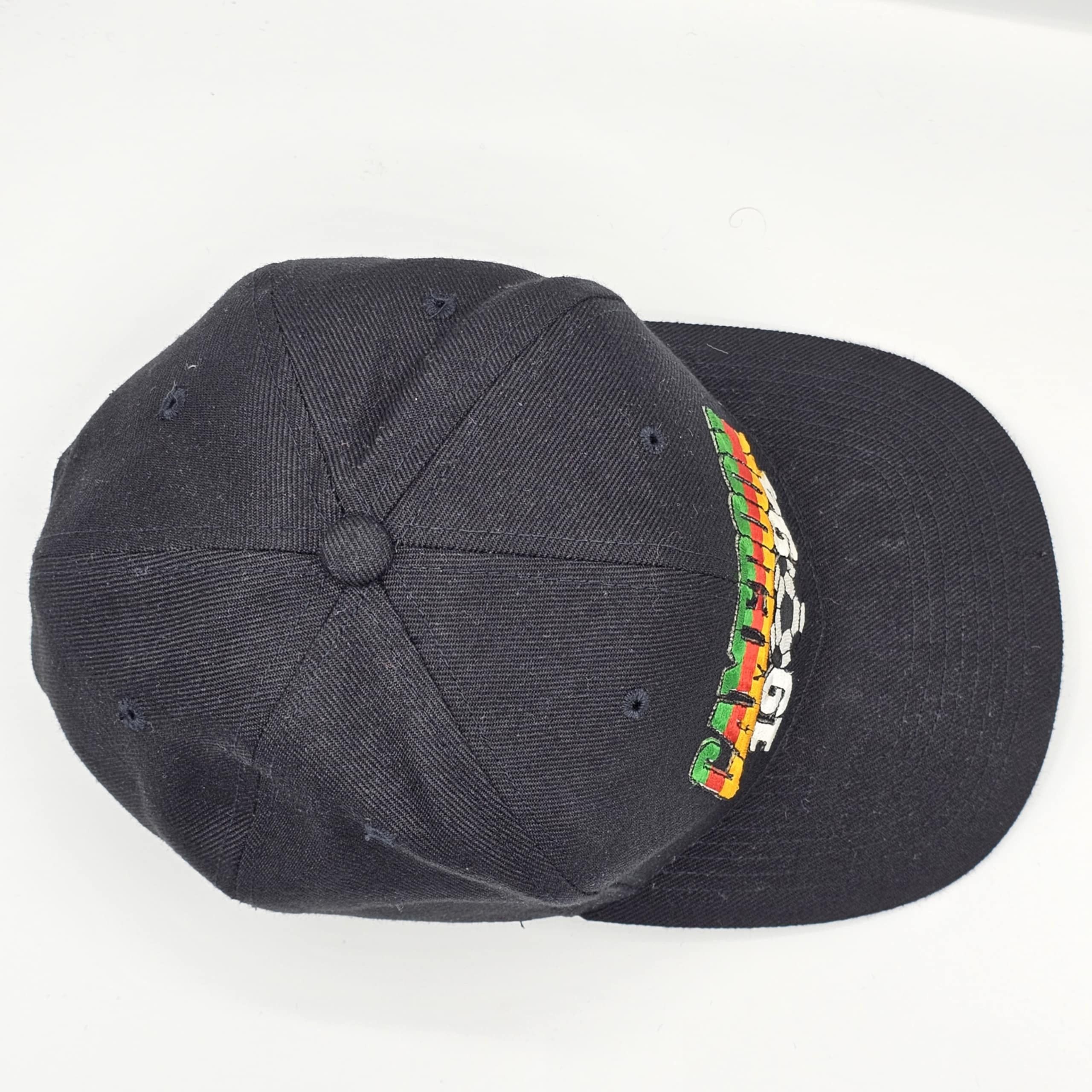 Vintage Cameroon Vintage 90s World Cup Soccer Snapback Hat Size ONE SIZE - 4 Thumbnail