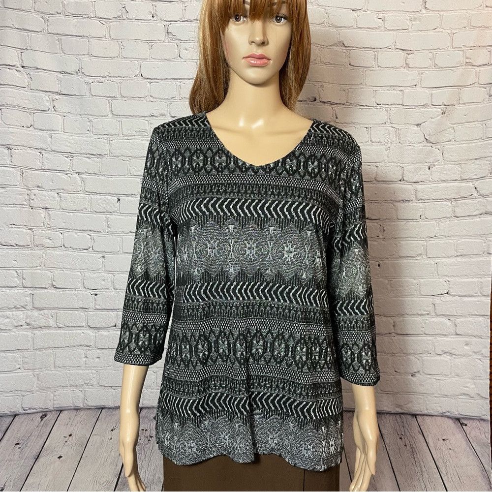 Chicos Chico's Black and Silver 3/4 Sleeve V-Neck Top Size 1 US M Size M / US 6-8 / IT 42-44 - 1 Thumbnail
