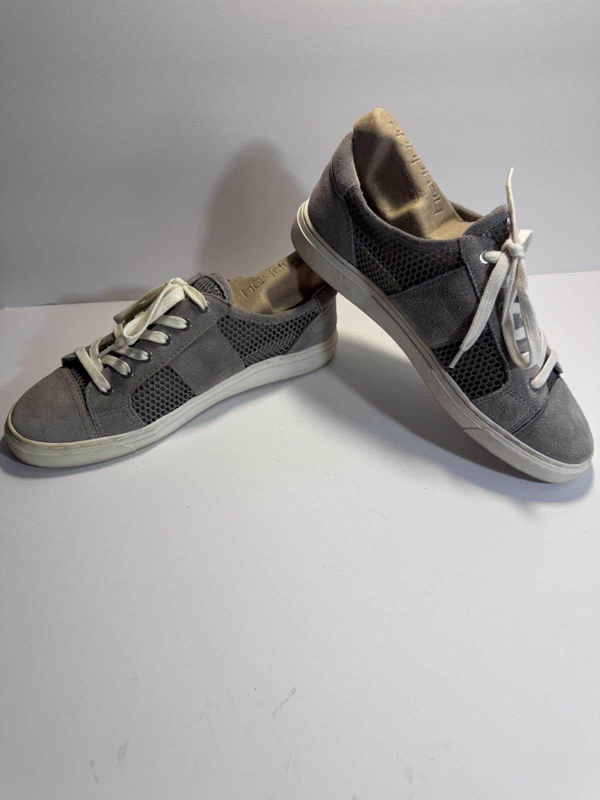 Vince Camuto Vince Camuto Women's Grey Sneaker Size 8 Suede Netted Mesh Size US 8 / IT 38 - 2 Thumbnail