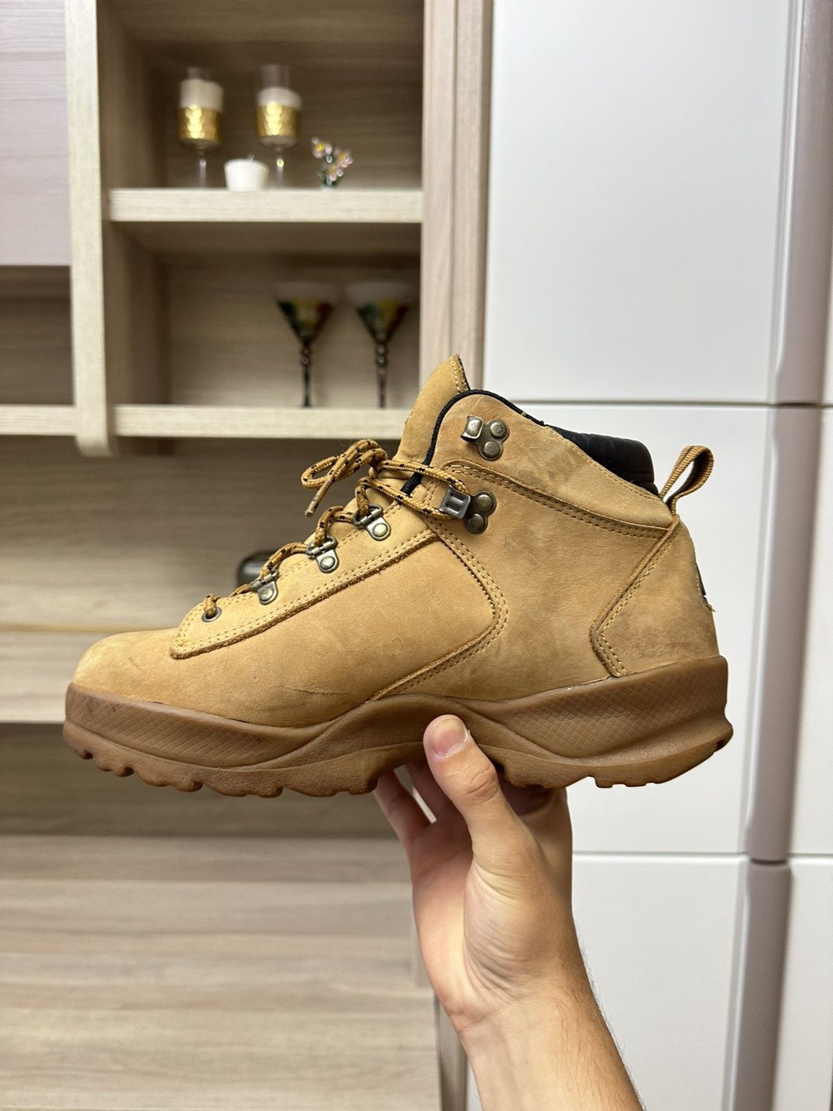 Nike ACG Nike ACG Brown Suede Leather Trail Hiking Boots Shoes Mens Size US 9.5 / EU 42-43 - 9 Thumbnail