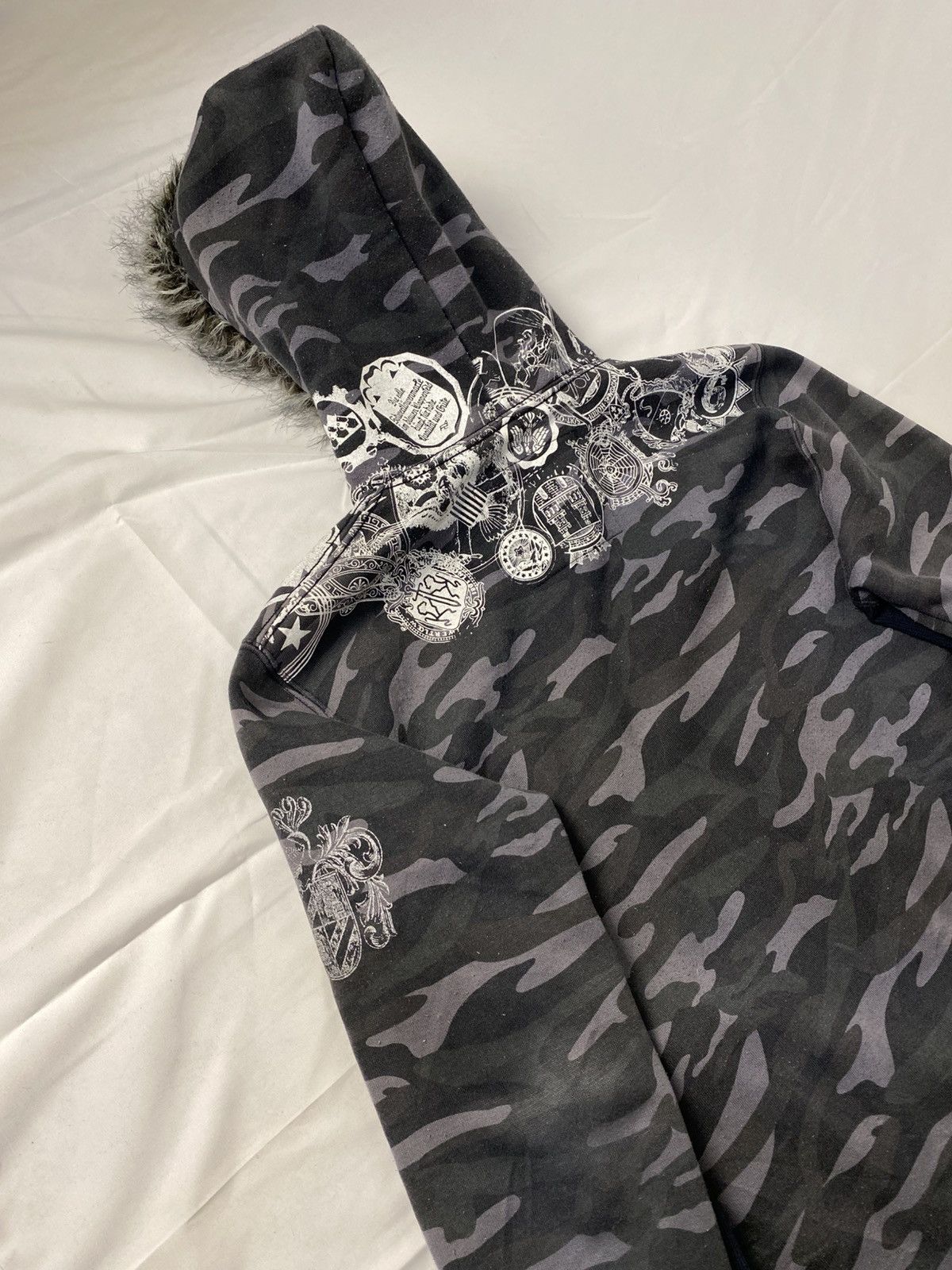 If Six Was Nine Rare 🔥 Splendid Satisfaction Camo Zip Fur Hoodie Punk Style Size US L / EU 52-54 / 3 - 11 Thumbnail