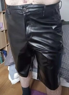 Other Men Elastic PU Leather Short Pants Size US 35 - 6 Thumbnail