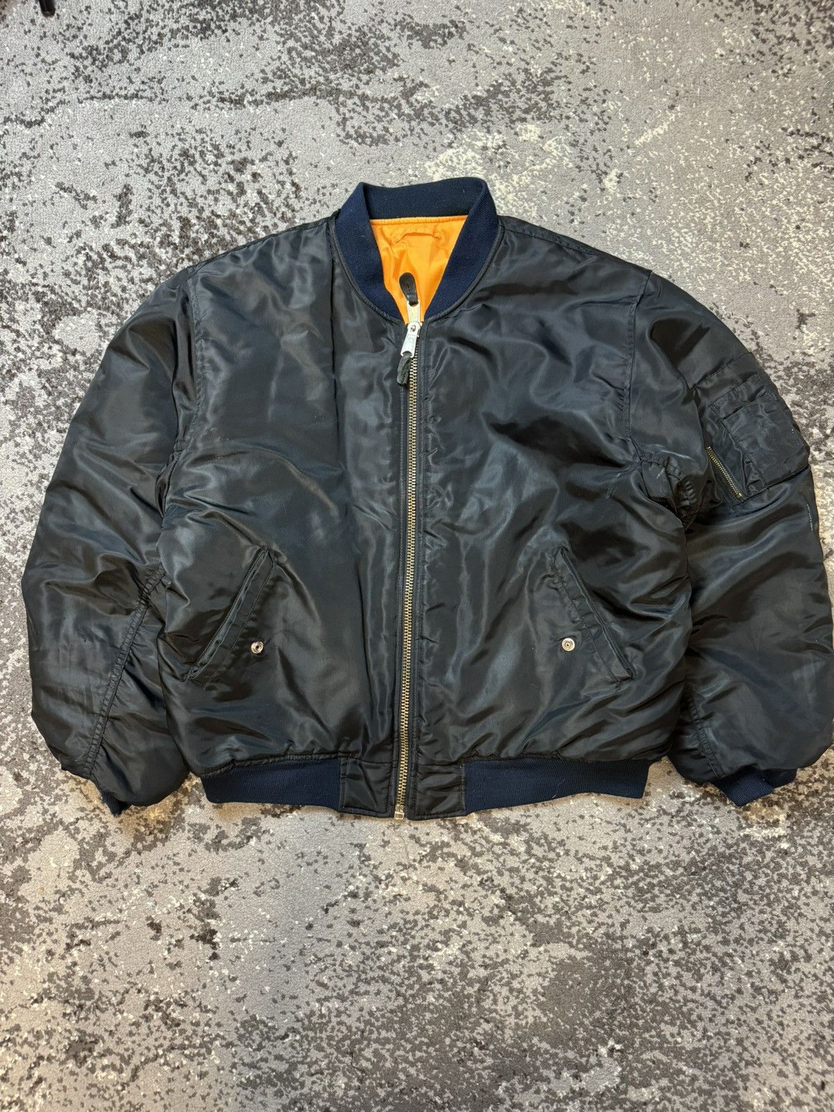 Vintage Vintage Y2K Military MA-1 Distressed Balenciaga Style Bomber Size US L / EU 52-54 / 3 - 8 Thumbnail
