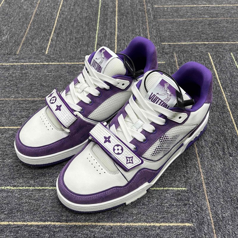 Louis Vuitton Louis Vuitton Trainer Low-Top Fashion Sneakers 0079 Size US 8 / EU 41 - 1 Thumbnail