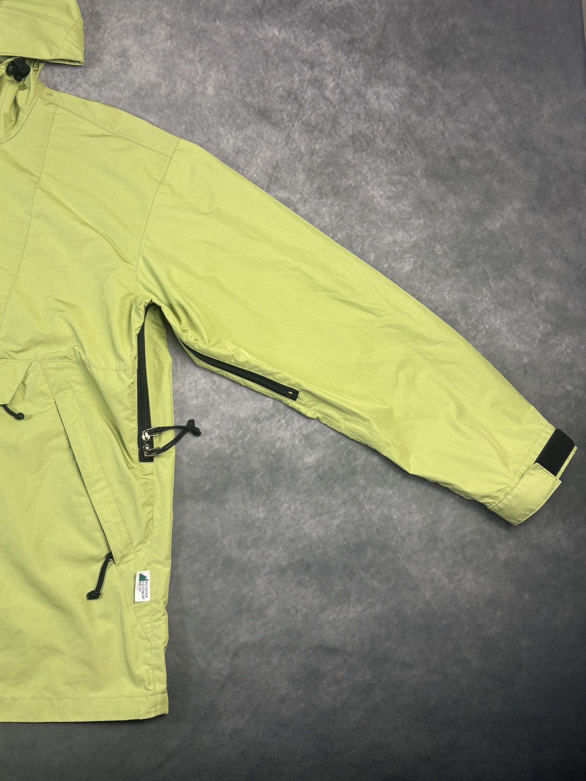 Mountain Equipment Company × Vintage S/S 2001 Mountain Equipment Co-op Kestrel Anorak Vintage MEC Size US M / EU 48-50 / 2 - 20 Thumbnail