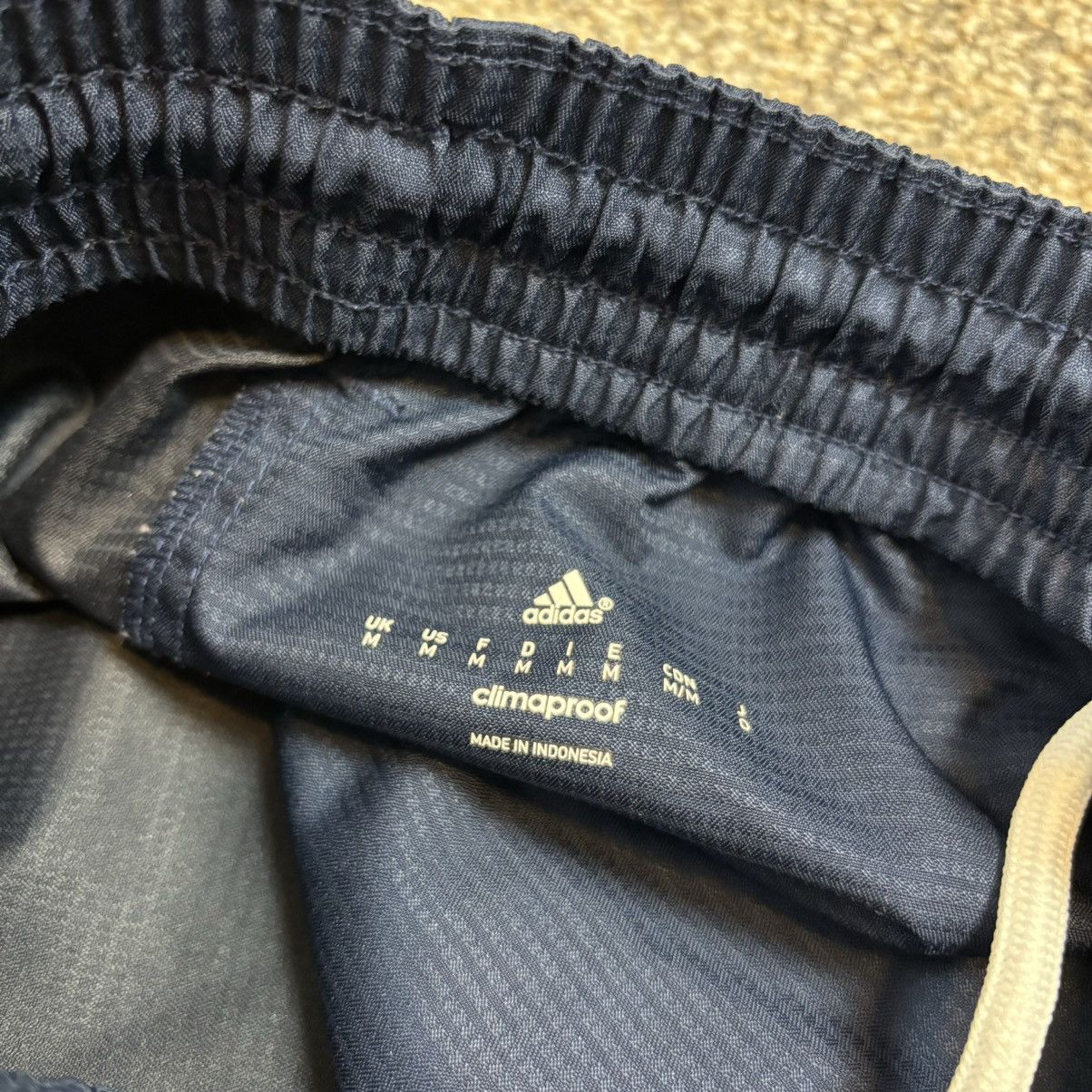 Adidas U Of M Michigan Dearborn Team Issued Soccer Track Pants Size US 32 / EU 48 - 9 Thumbnail