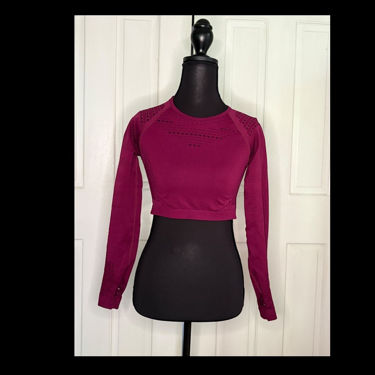 Gymshark Gymshark Burgundy Crop Top Size S / US 4 / IT 40 - 2 Thumbnail