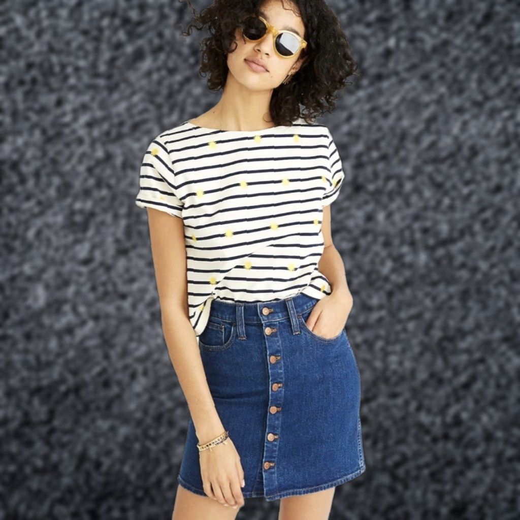 Madewell Madewell Denim Mini Skirt Arroyo Wash Button-Front 25 Women Casual 98% Cotton Elastane Stretch Button Front Size 42" / US 20 - 1 Thumbnail