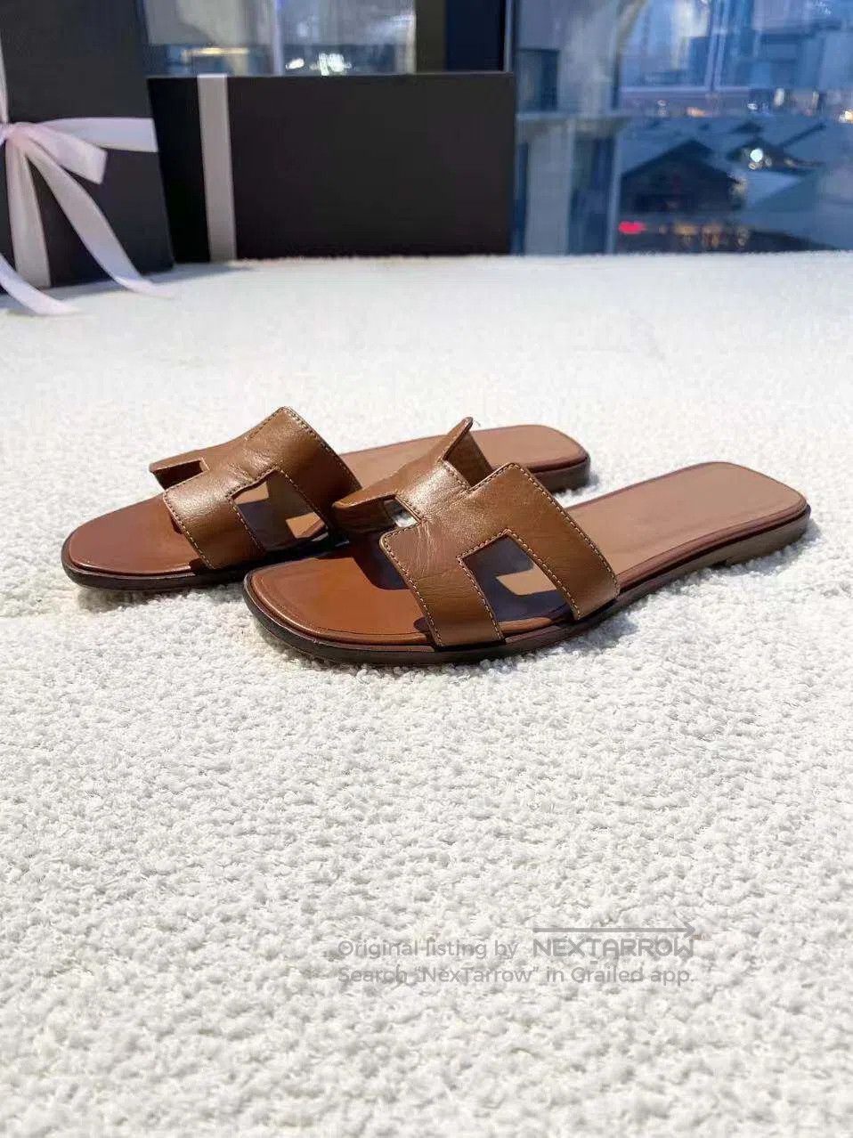 Hermes Hermes Classic Hlogo slippers| Size US 6 / IT 36 - 1 Thumbnail