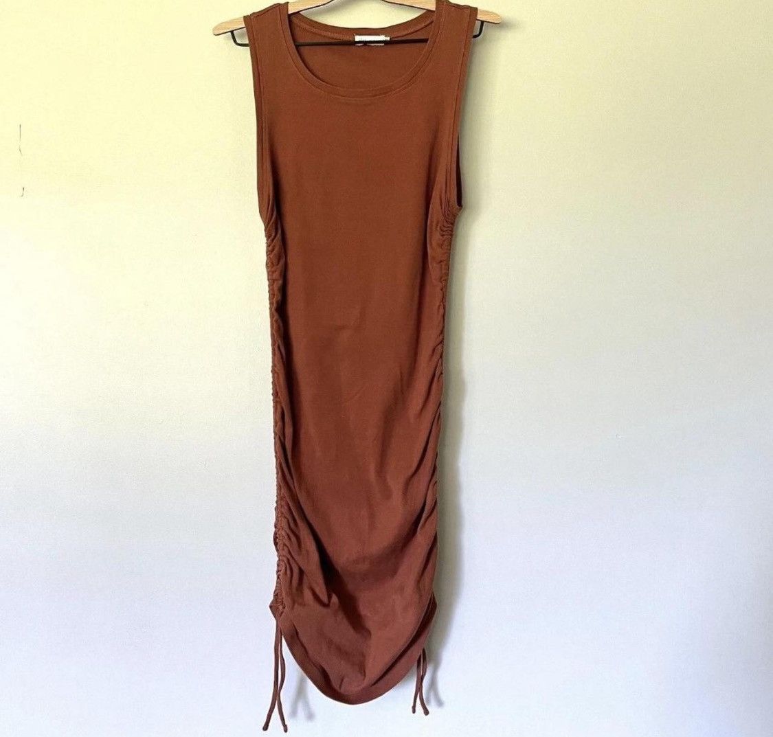 Good American Good American tank women’s size one bought for $129 Size XS / US 0-2 / IT 36-38 - 1 Thumbnail